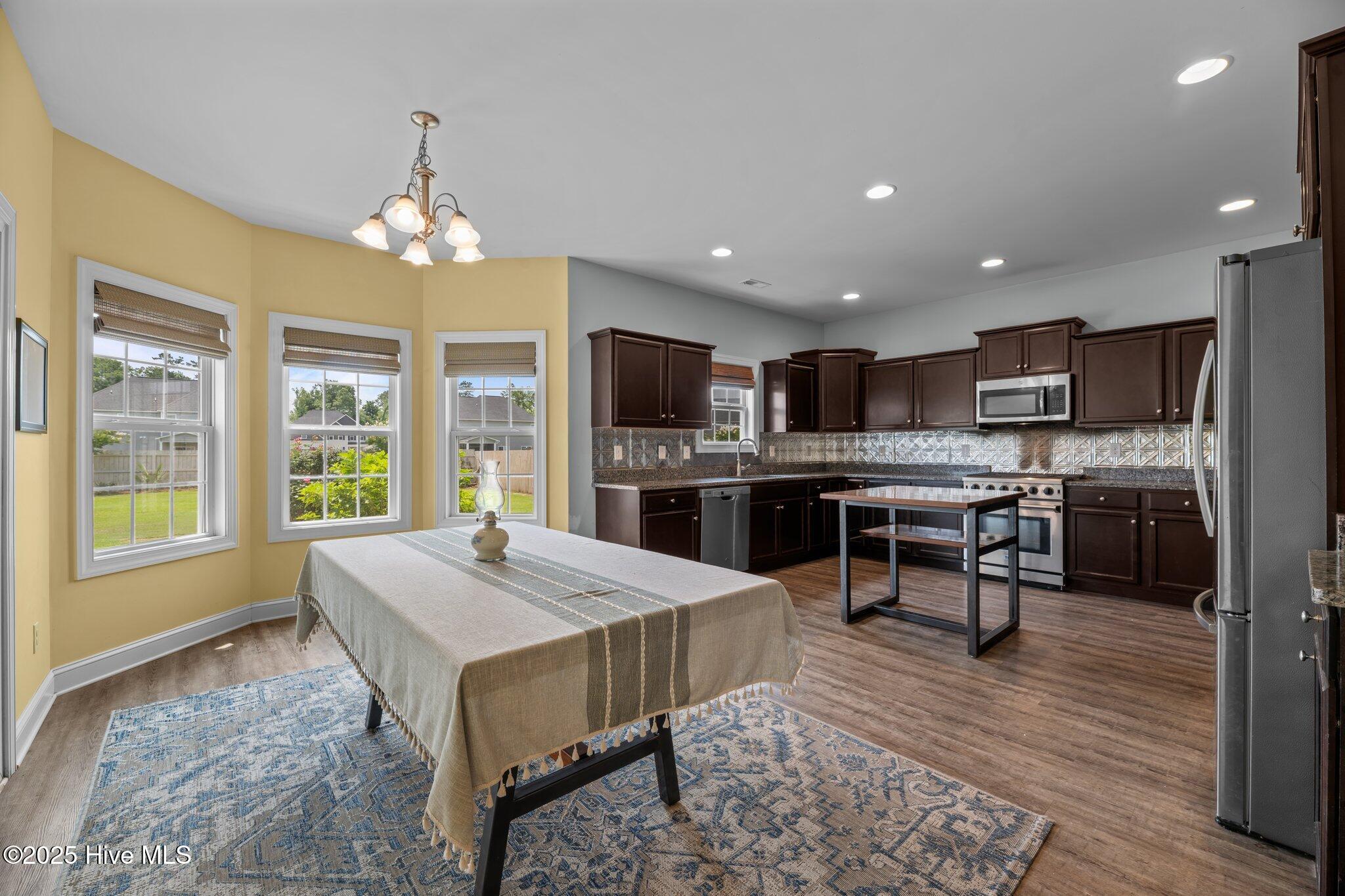 1006 Kingfish Way Property Photo 21