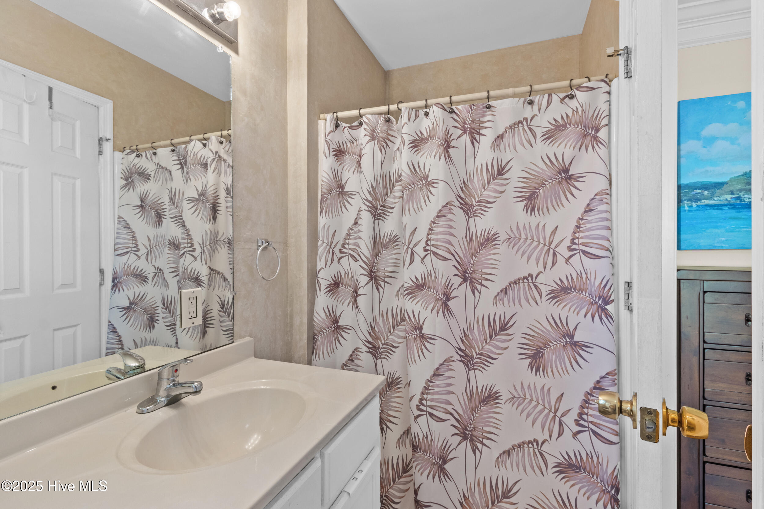 612 N Carolina Beach Avenue 3a Property Photo 17