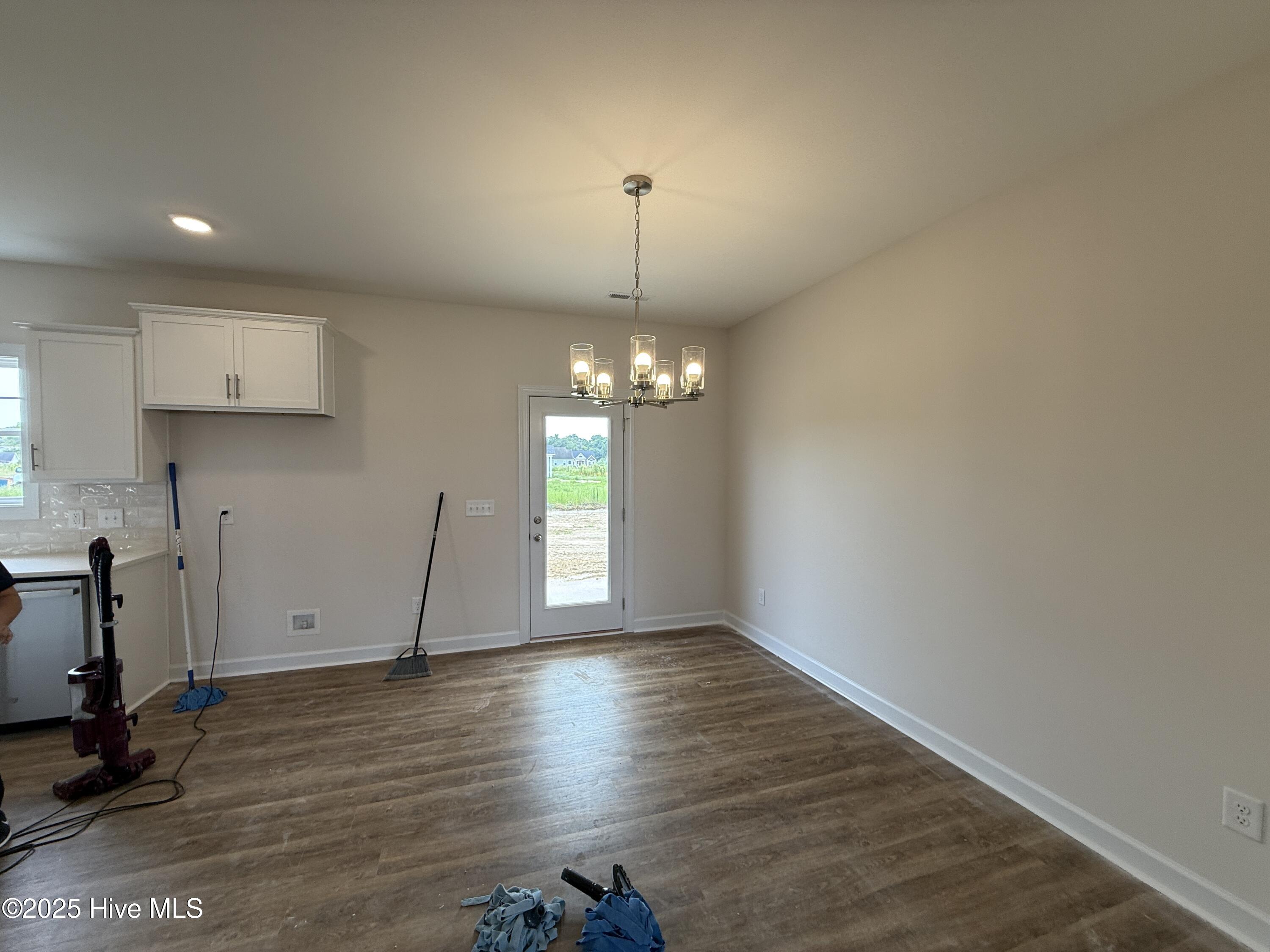 110 Hudson Village Drive Property Photo 3