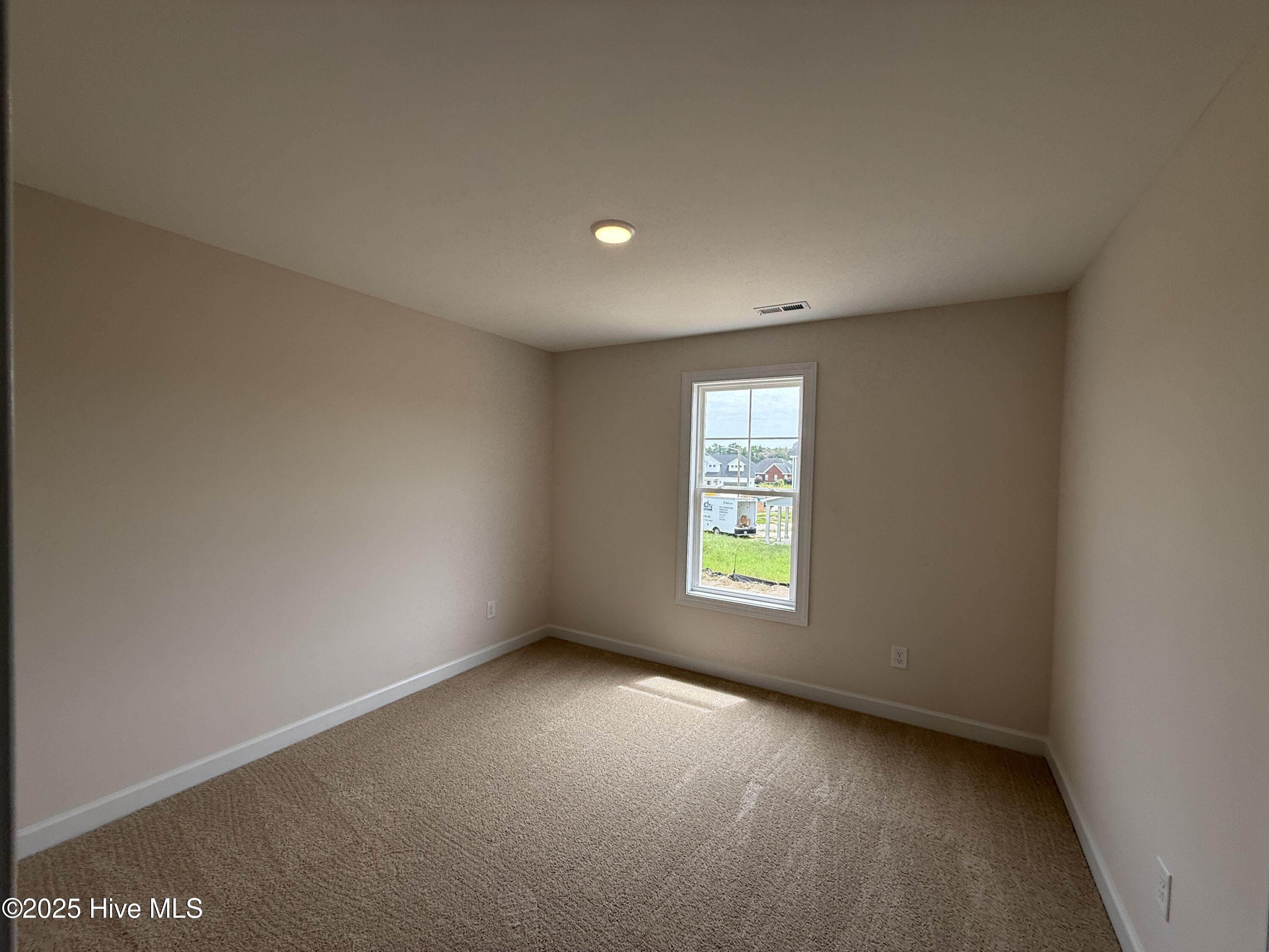 110 Hudson Village Drive Property Photo 10