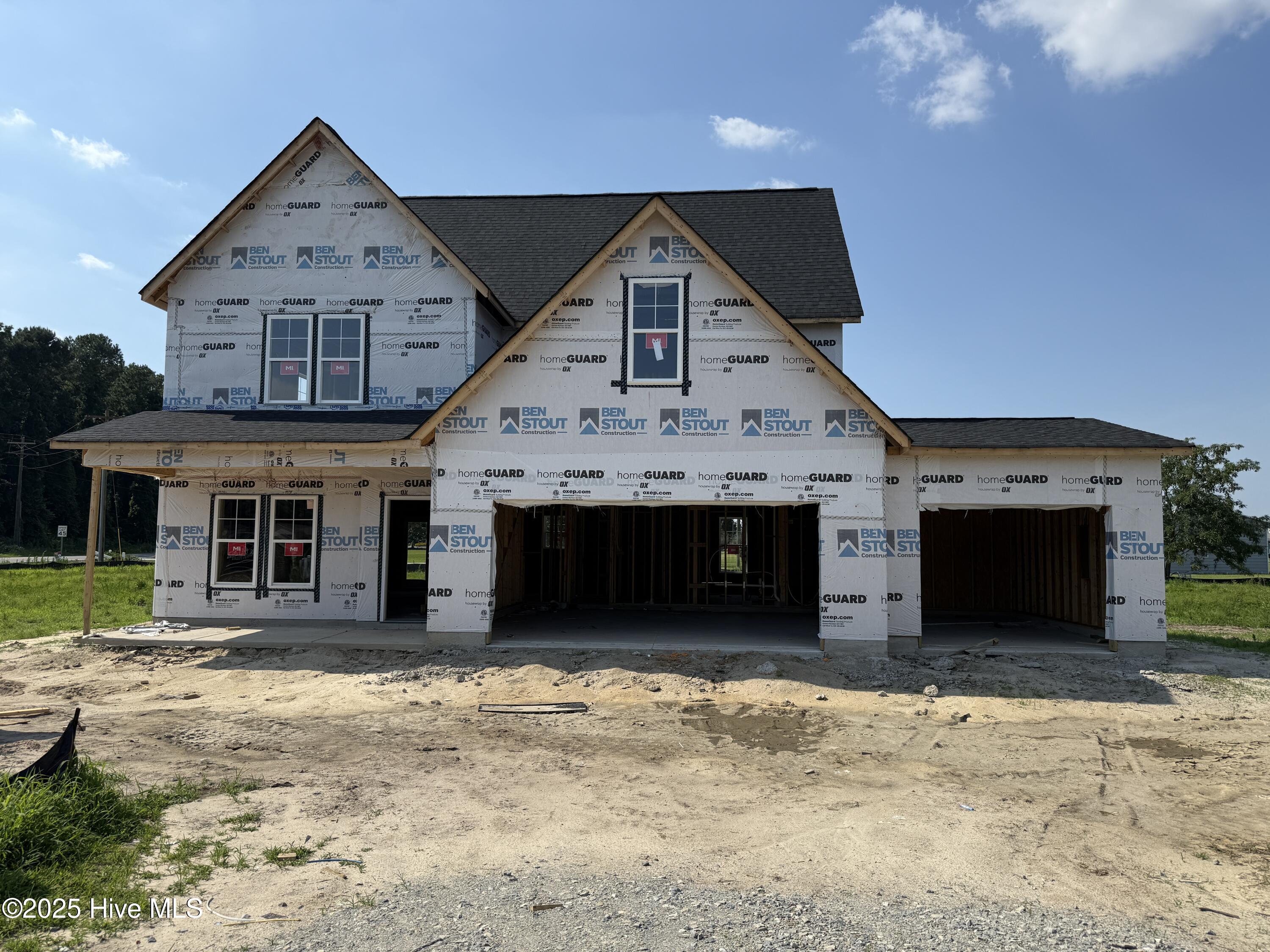 101 Hudson Village Drive Property Photo 1