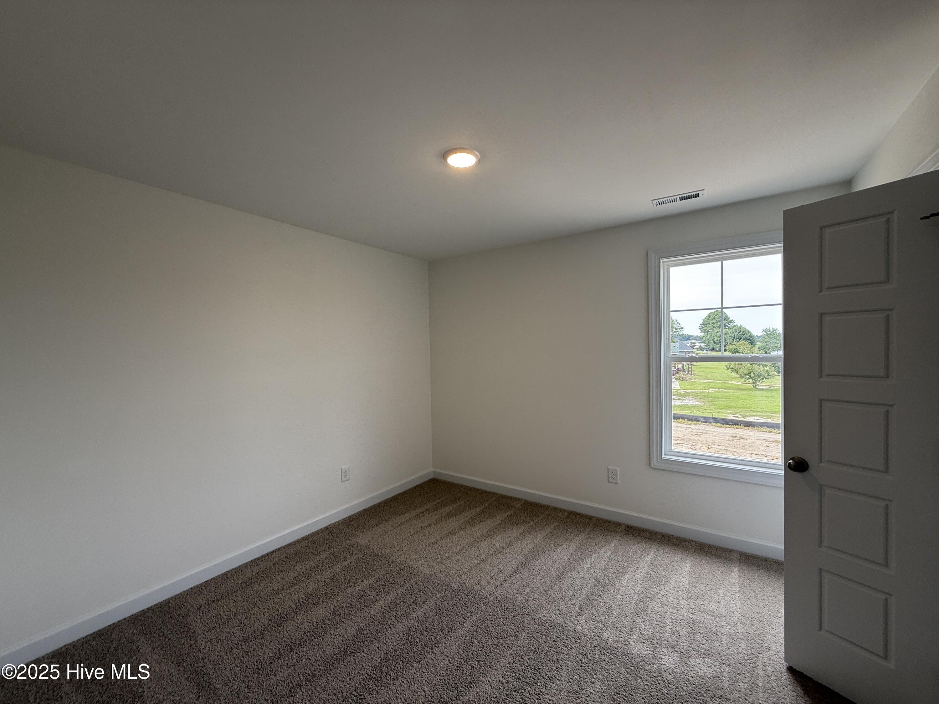 101 Hudson Village Drive Property Photo 7