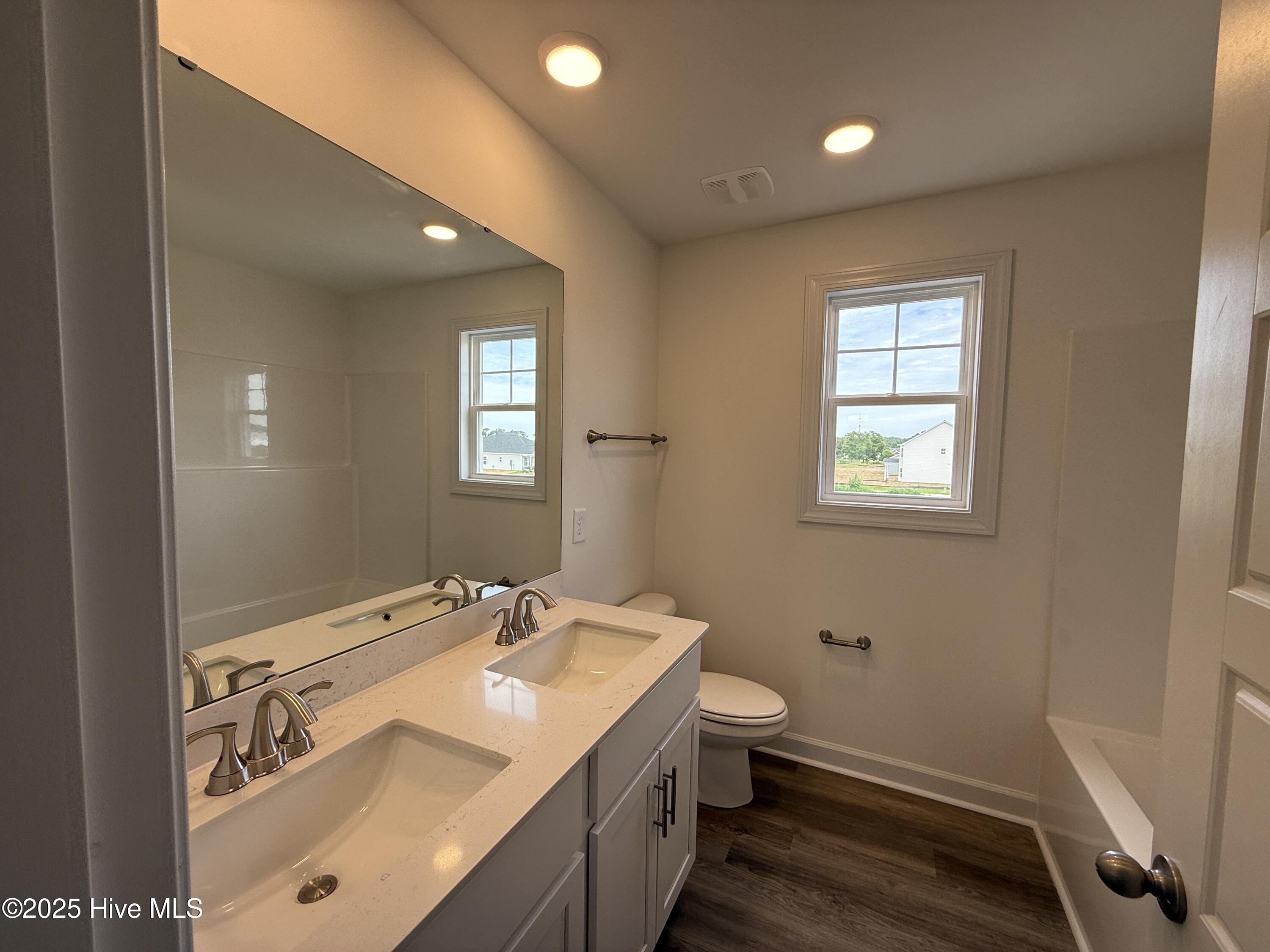 101 Hudson Village Drive Property Photo 8