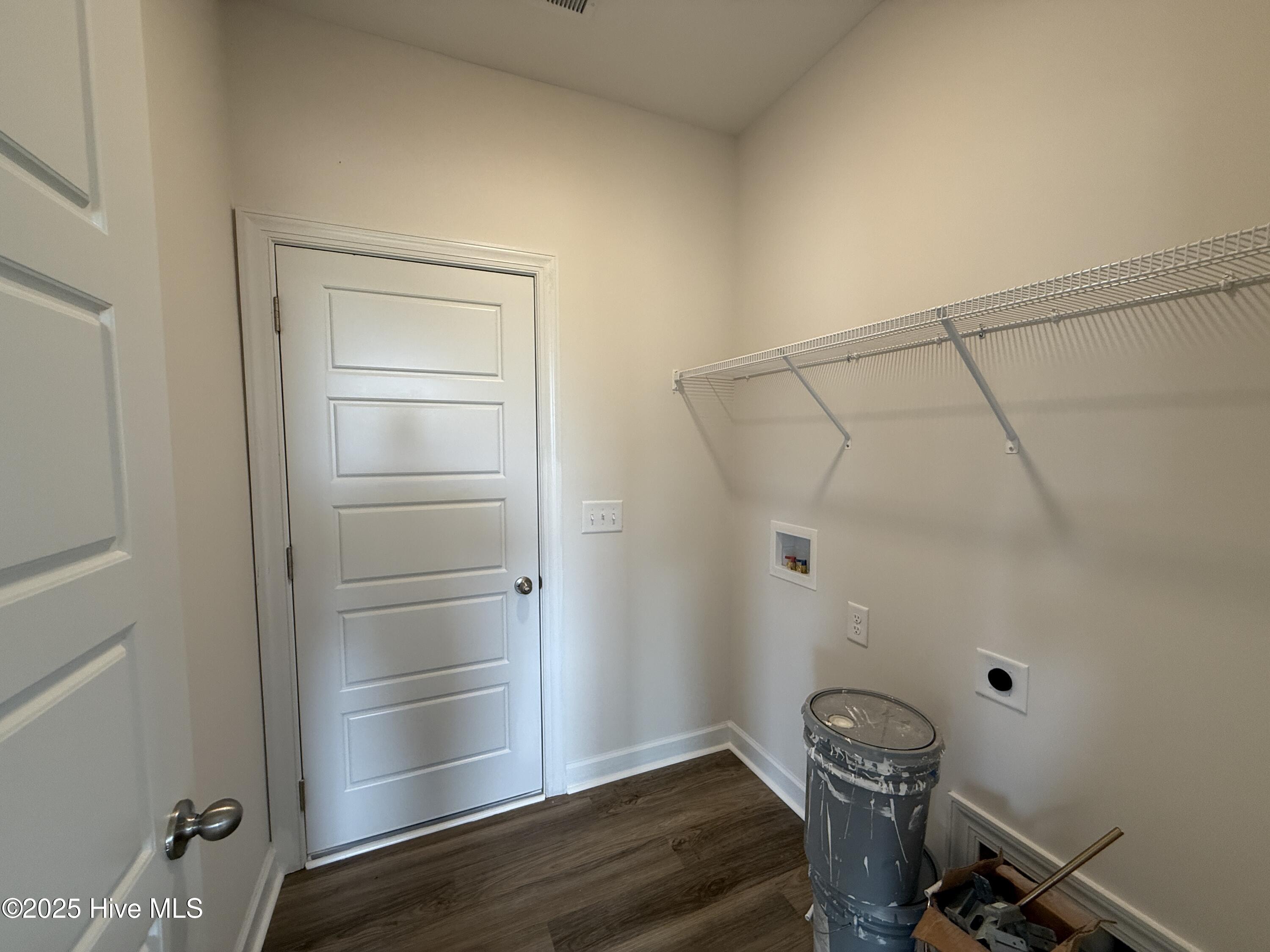 108 Hudson Village Drive Property Photo 5