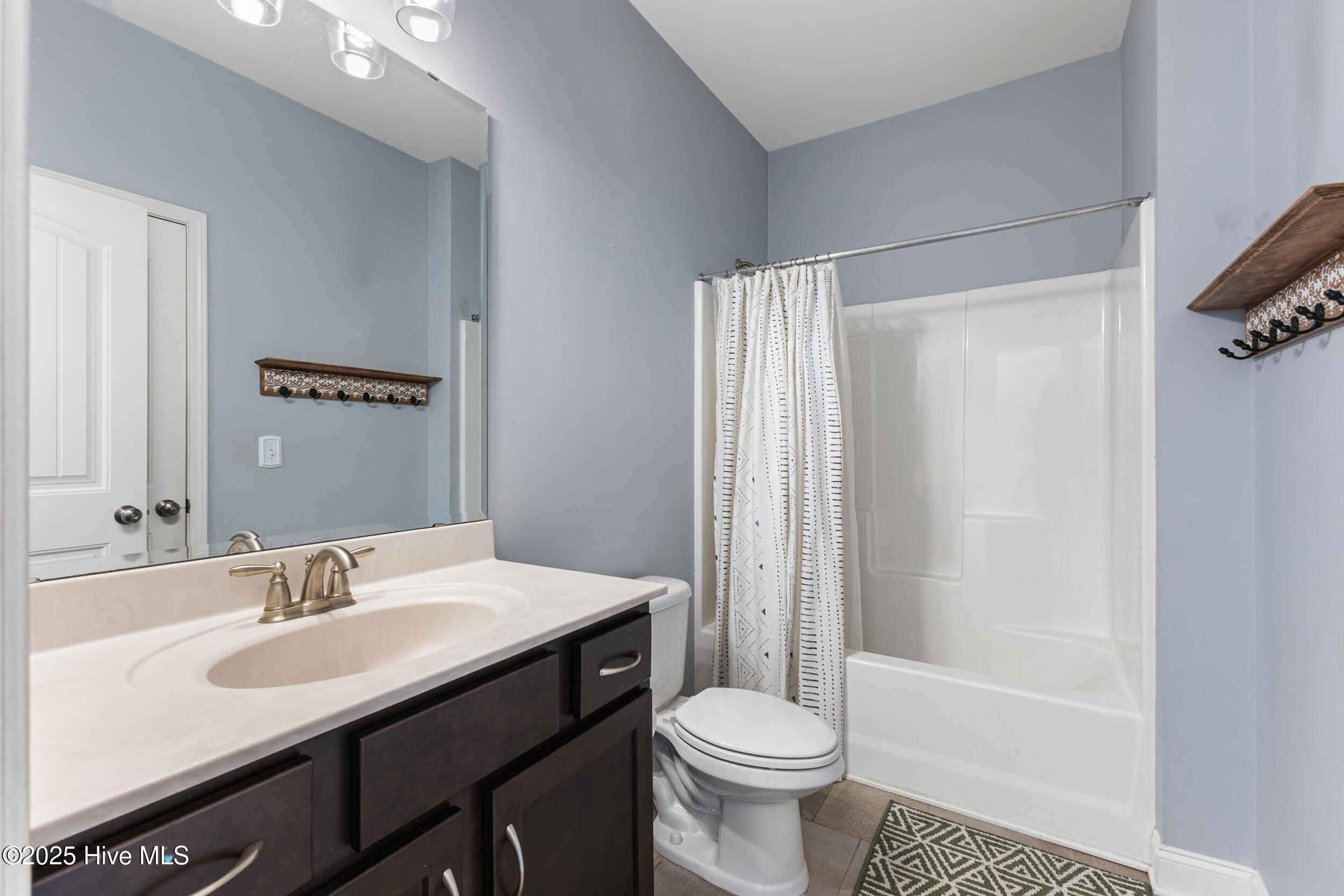 737 Heartwood Drive Property Photo 32