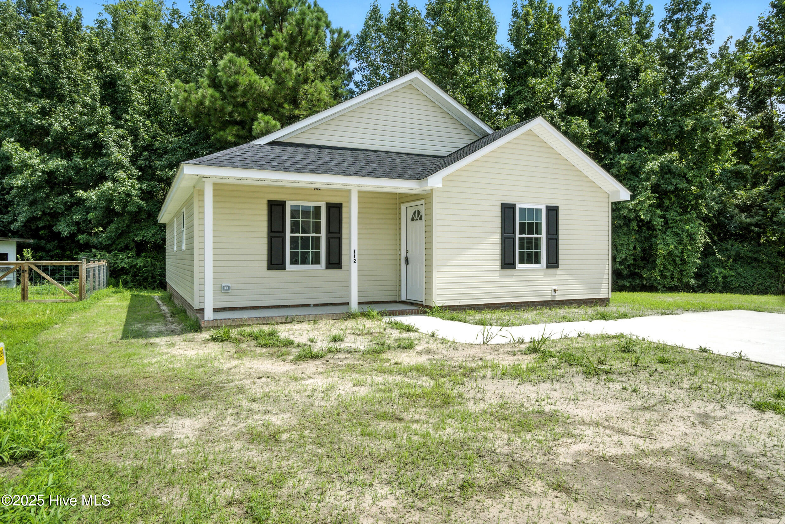 112 Nugget Trail Property Photo 1