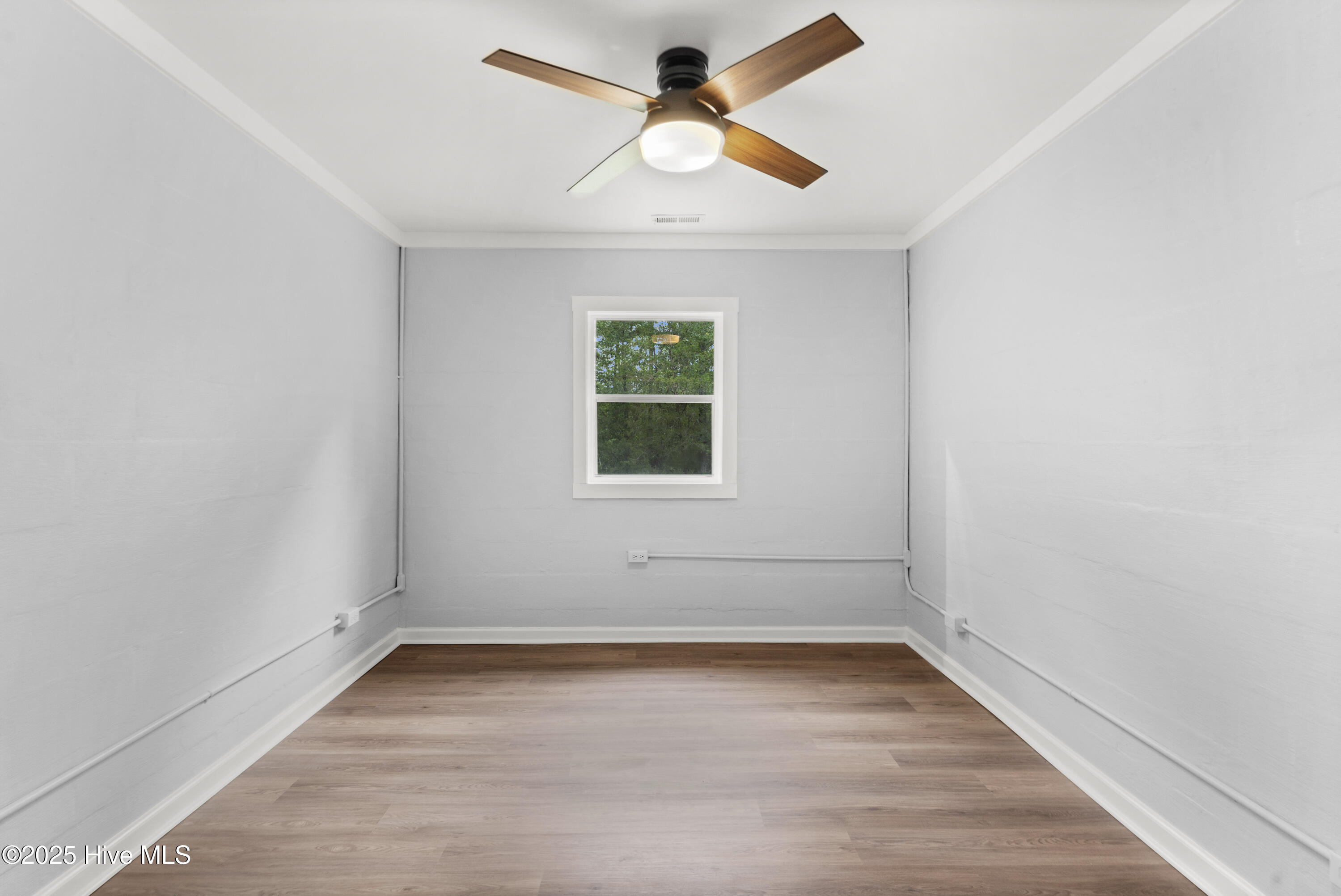 369 Tanglewood Acres Drive Property Photo 15