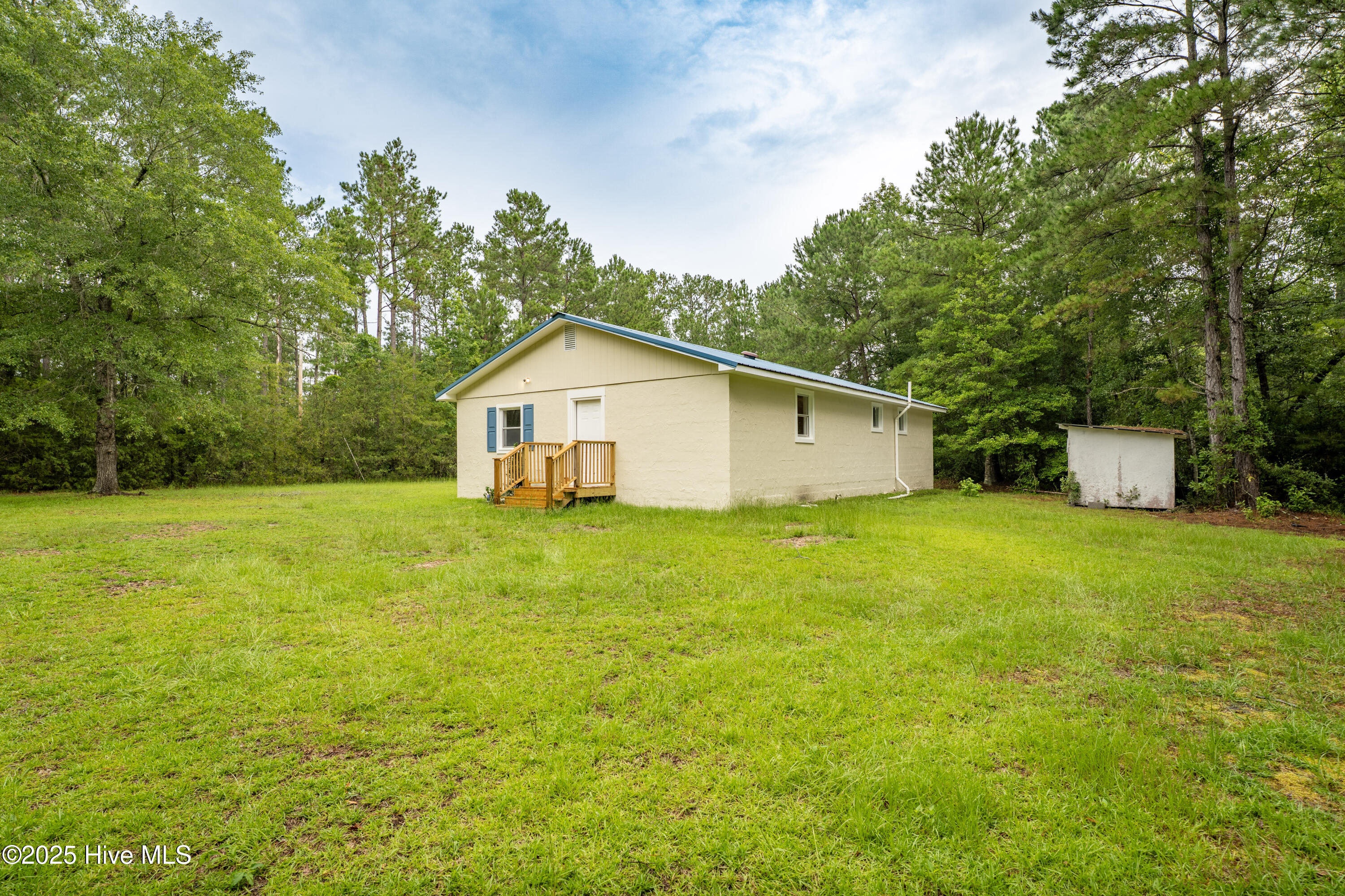 369 Tanglewood Acres Drive Property Photo 24