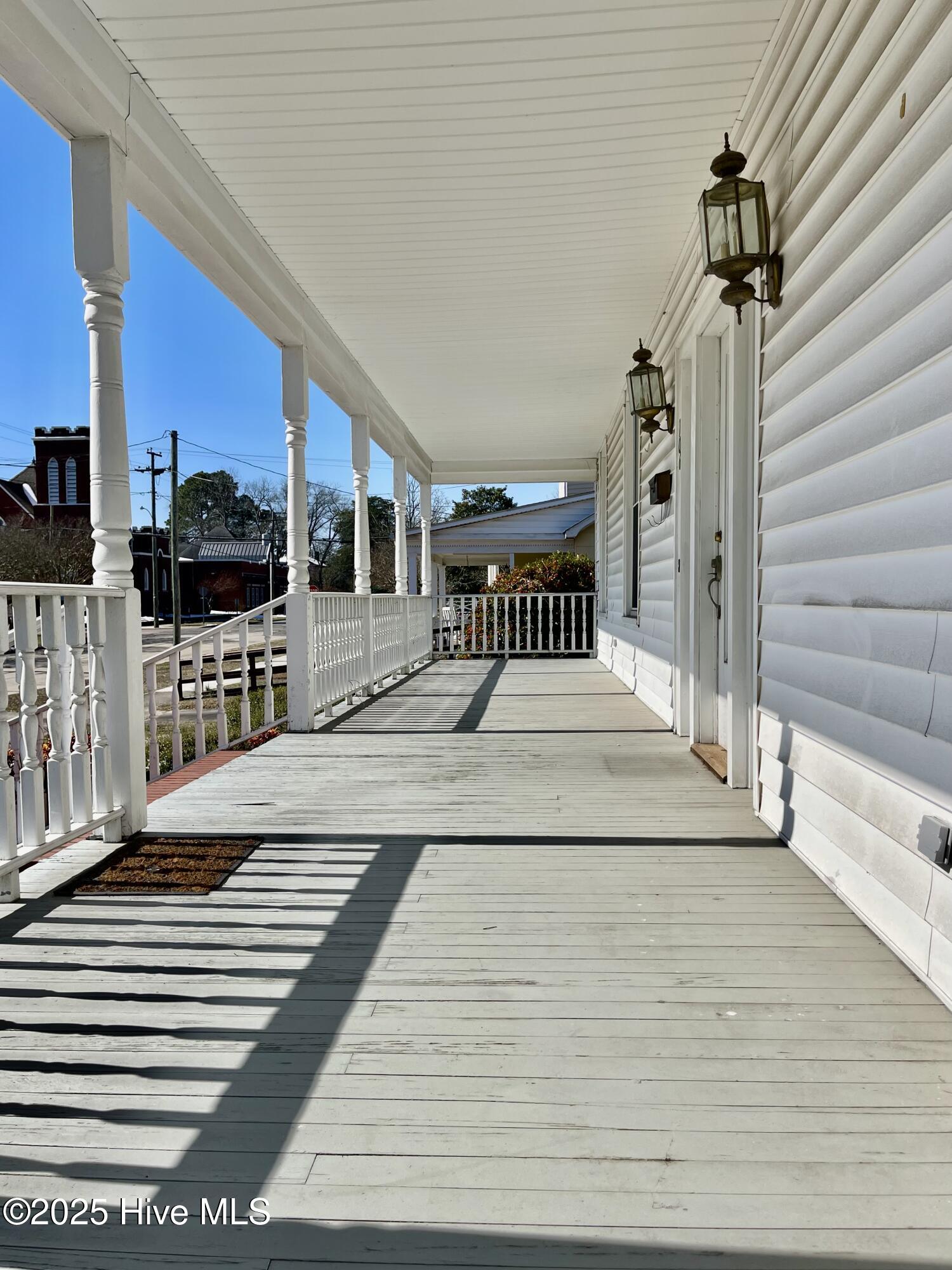 106 E Church Street Property Photo 5