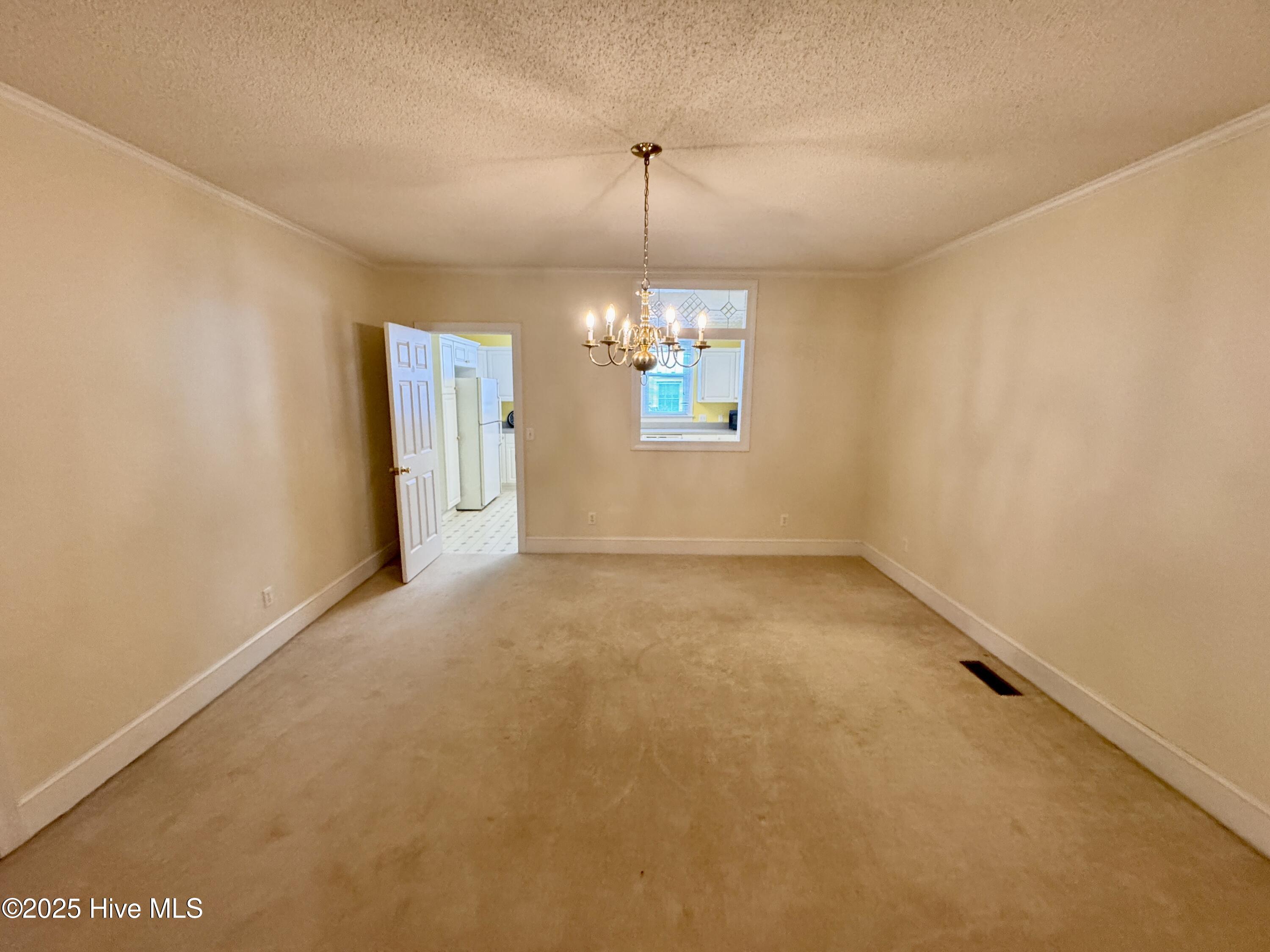 106 E Church Street Property Photo 17