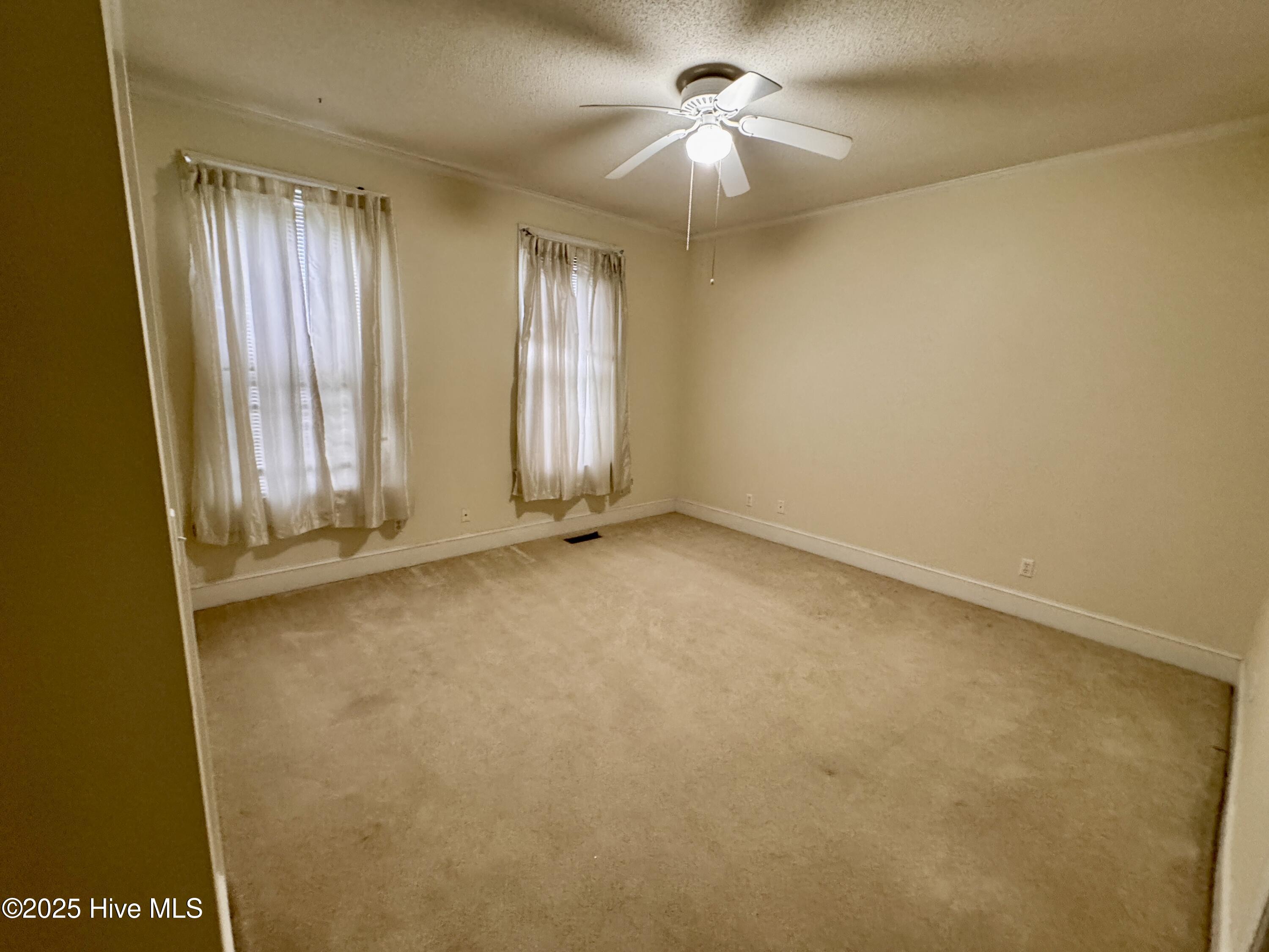 106 E Church Street Property Photo 18