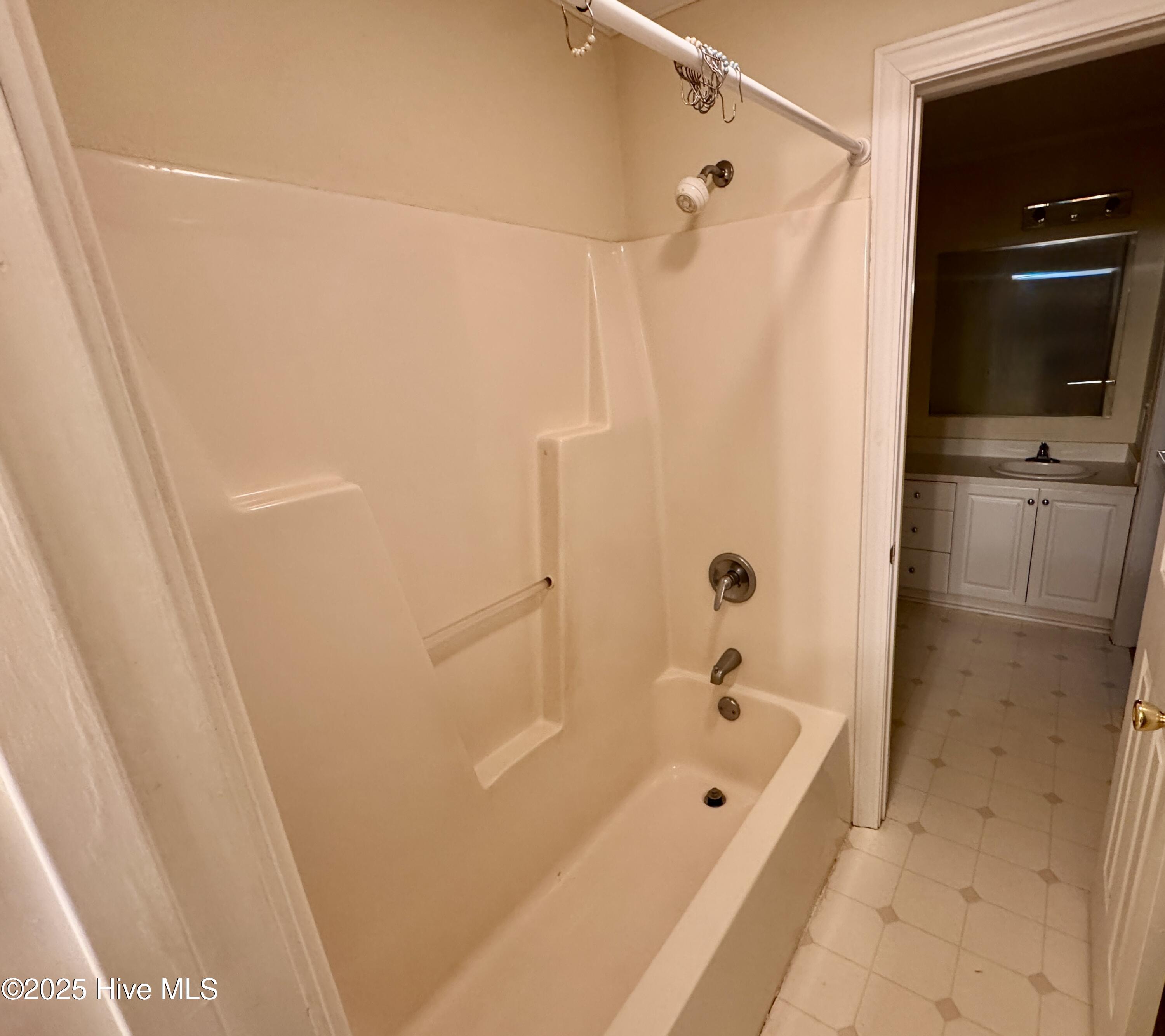 106 E Church Street Property Photo 26