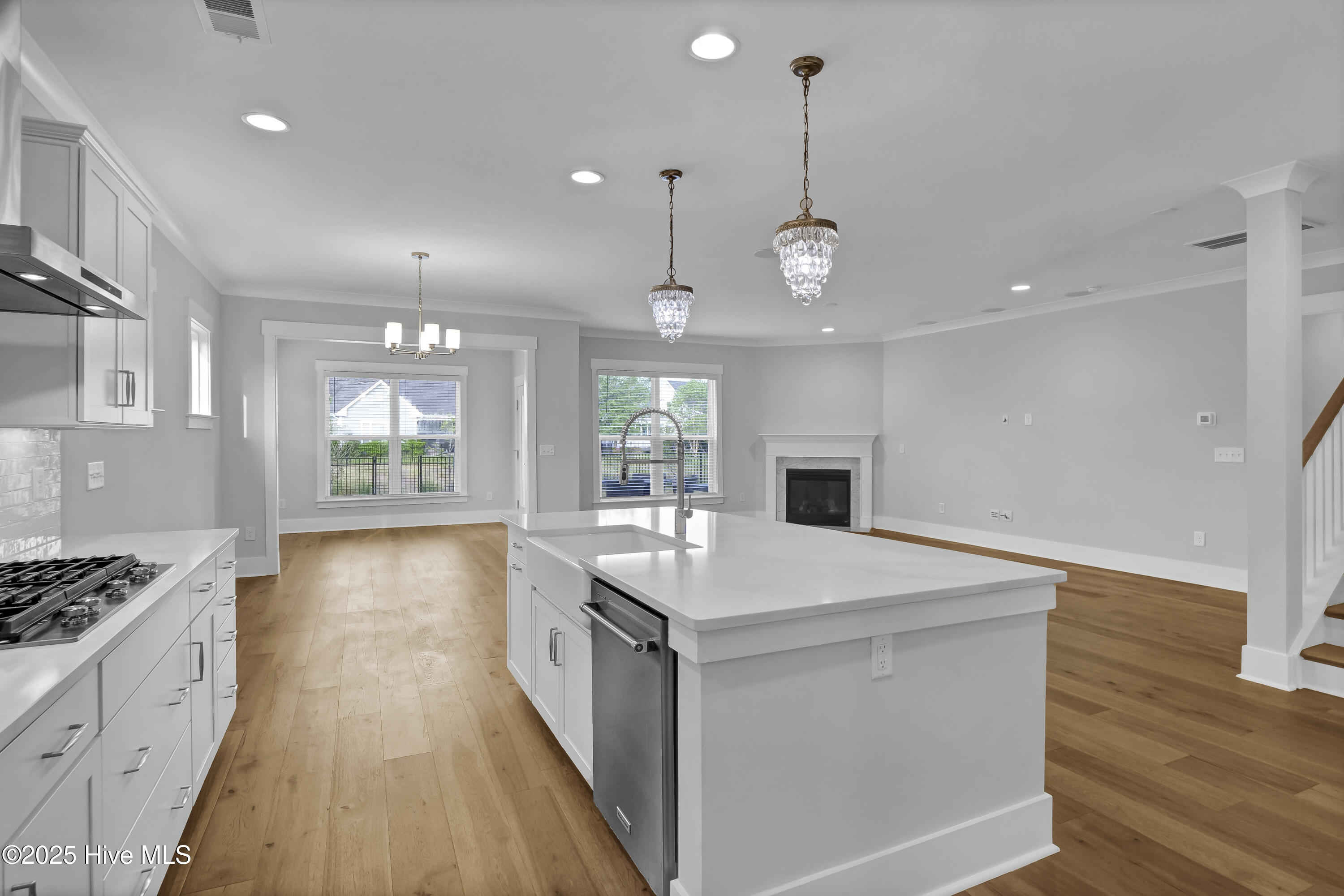 4434 Old Towne Street Property Photo 4
