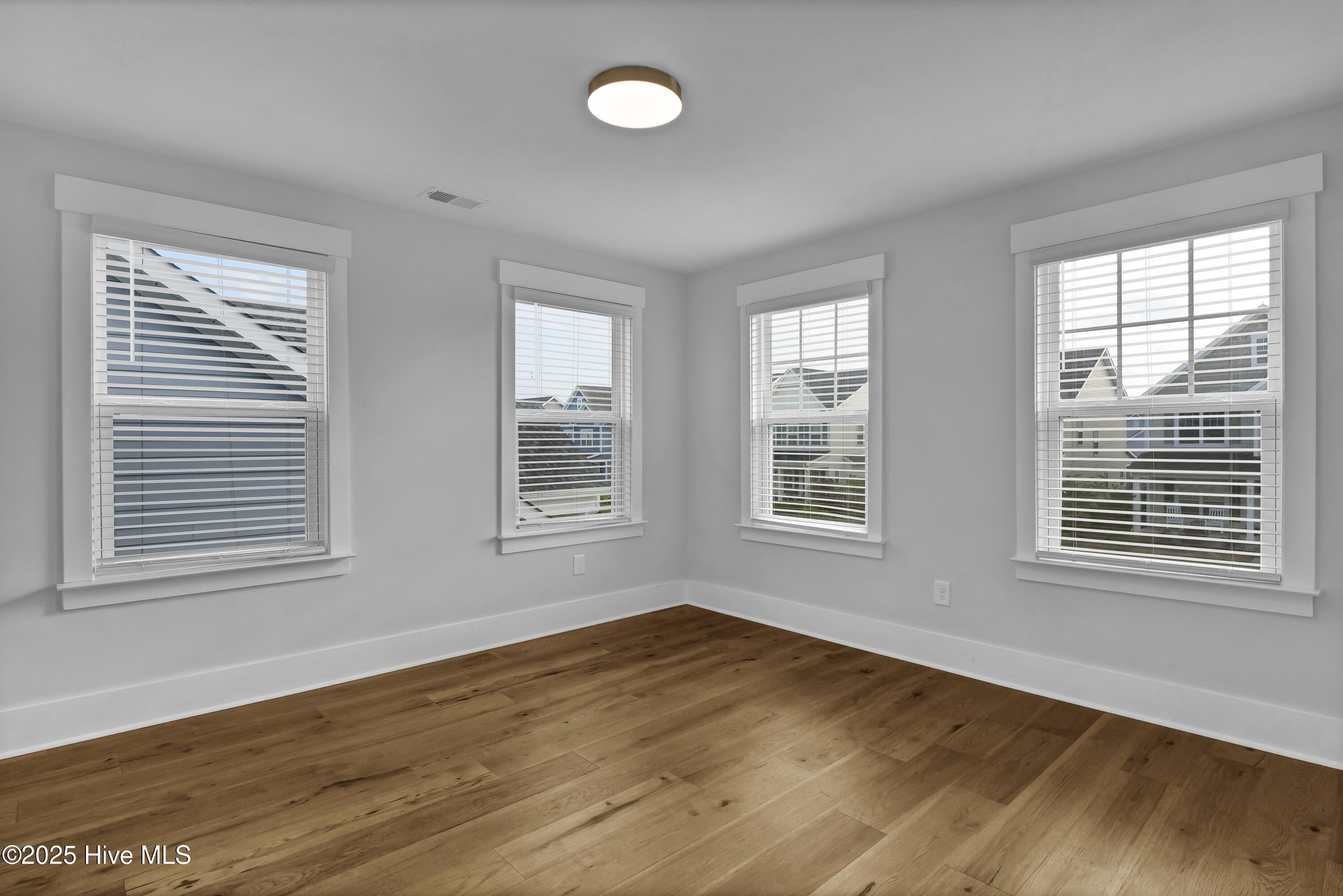 4434 Old Towne Street Property Photo 18