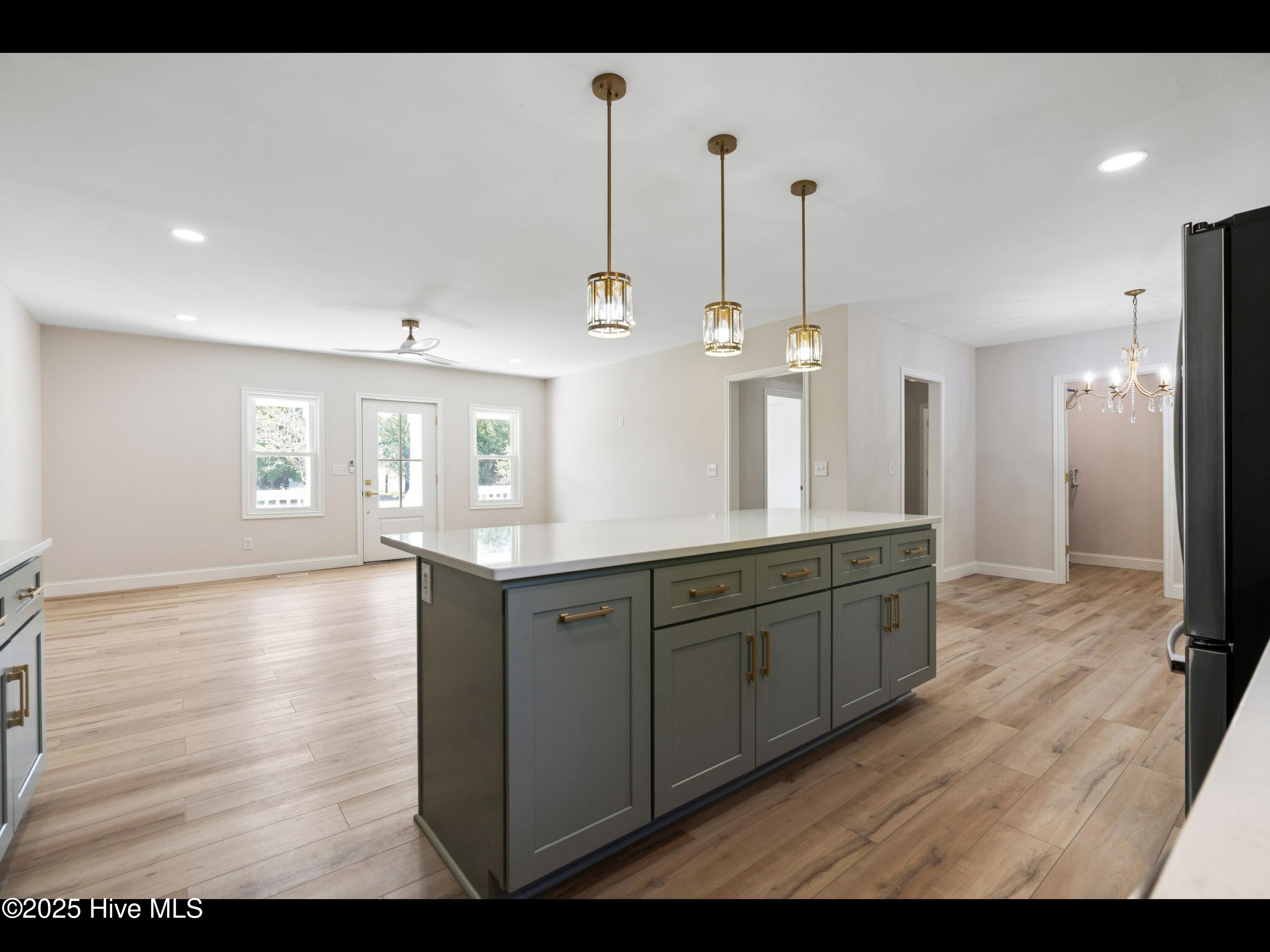 109 Inlet Court Property Photo 13