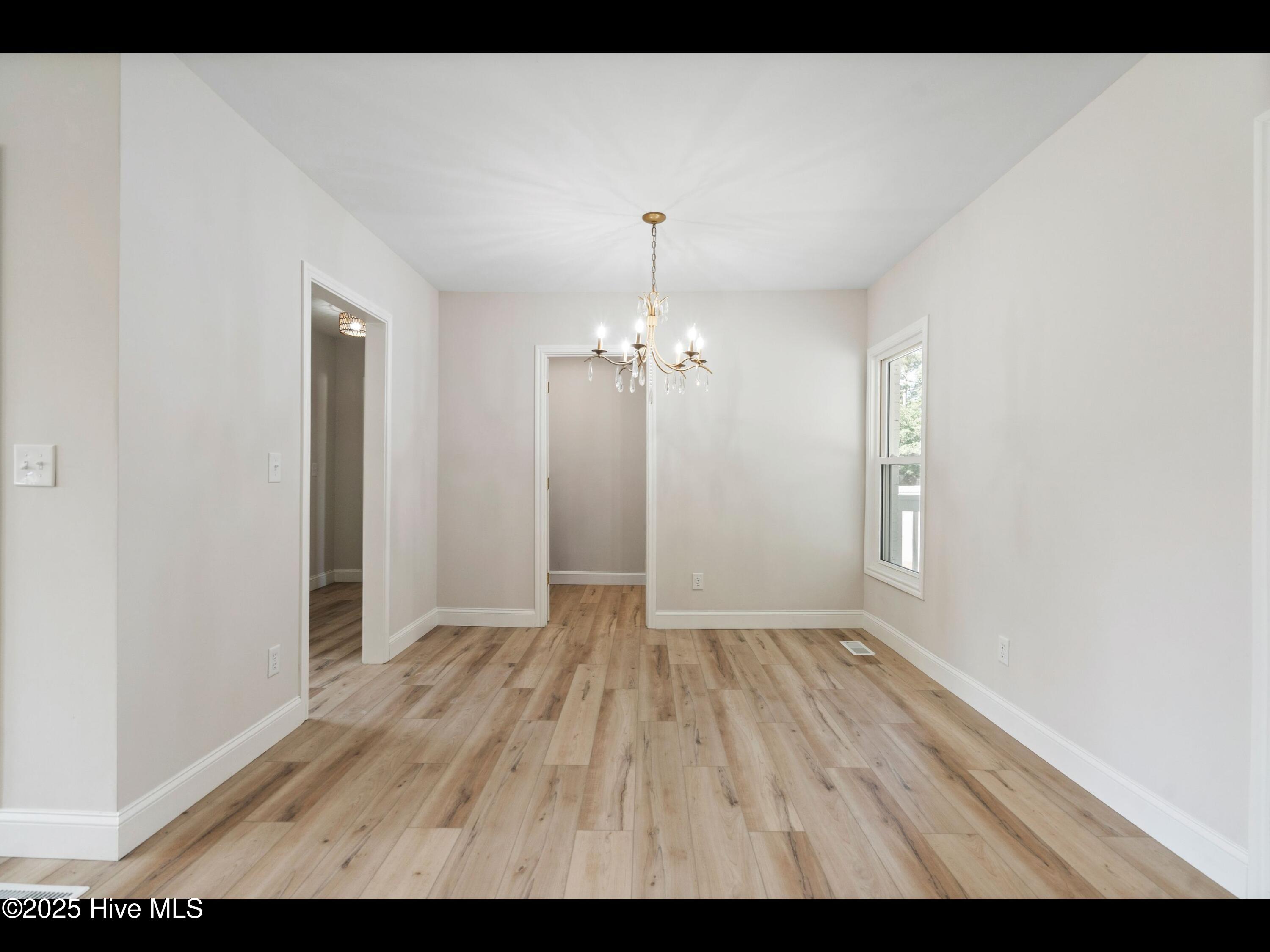 109 Inlet Court Property Photo 16