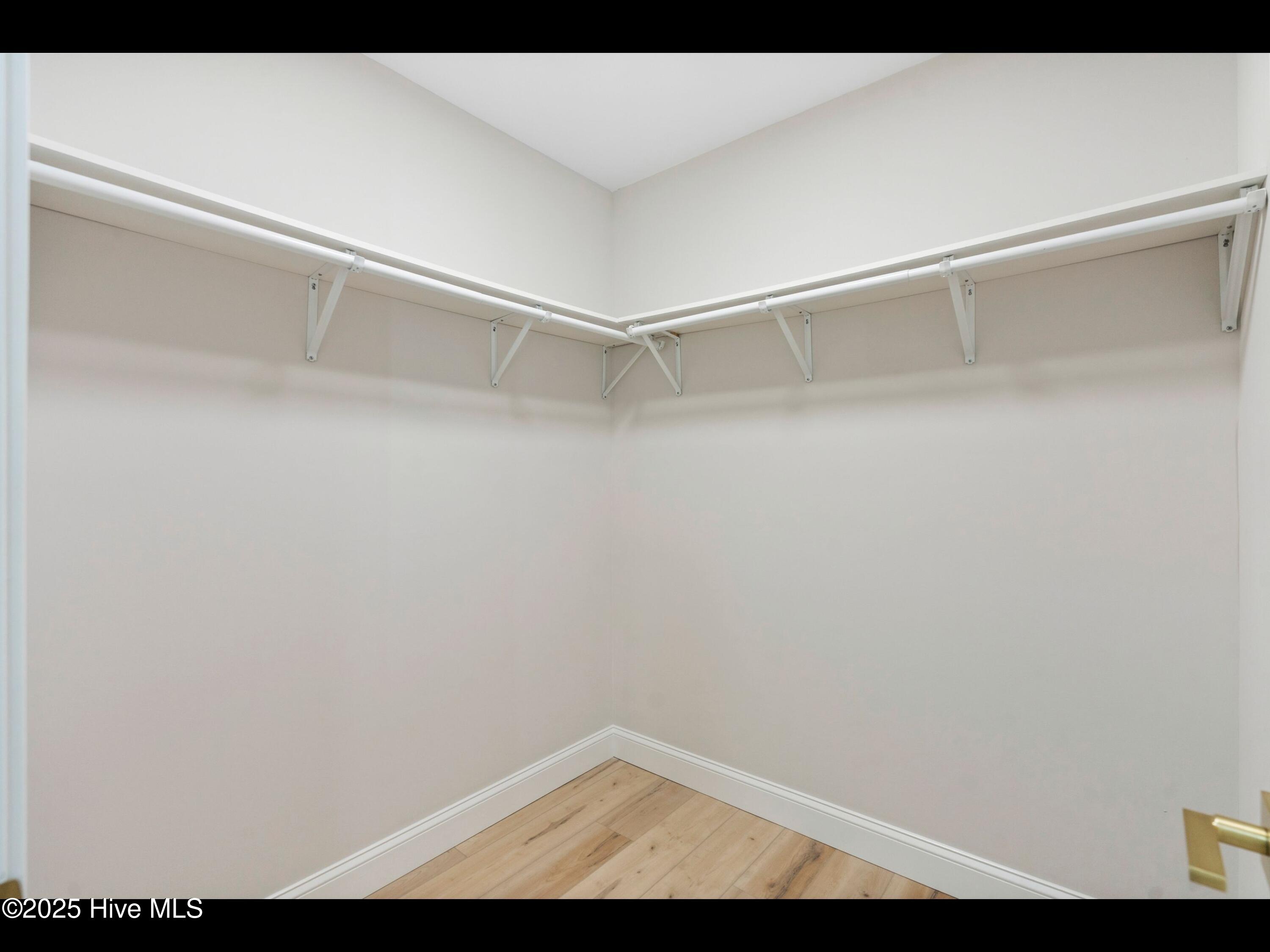 109 Inlet Court Property Photo 25