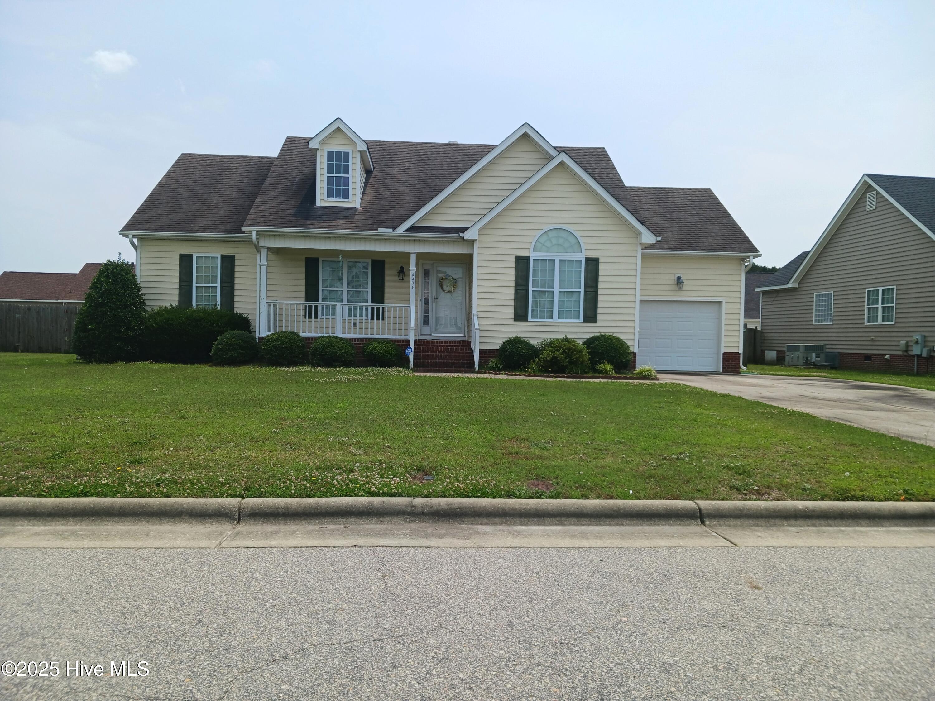 4404 Sunflower Court Property Photo