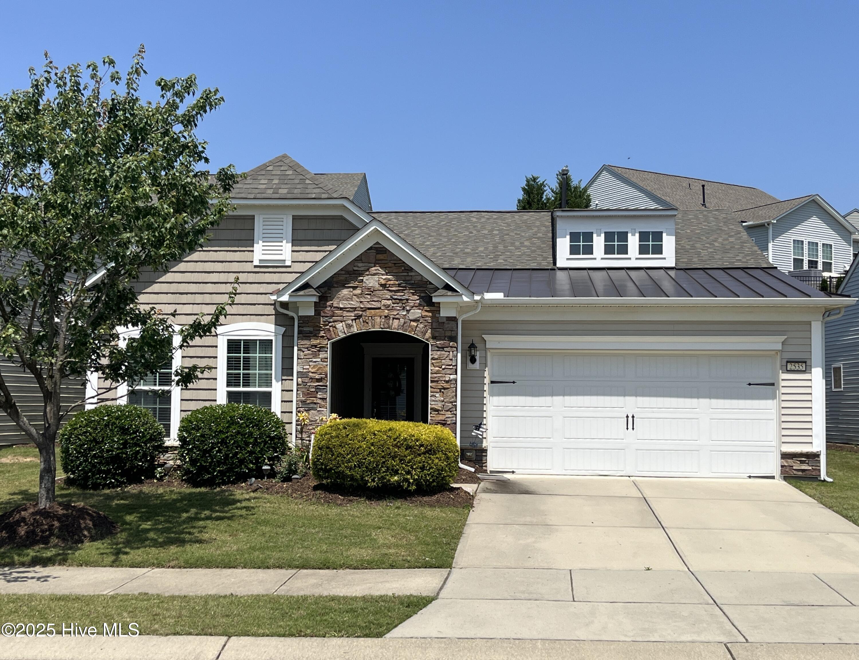 2535 Kinglass Drive Property Photo 1
