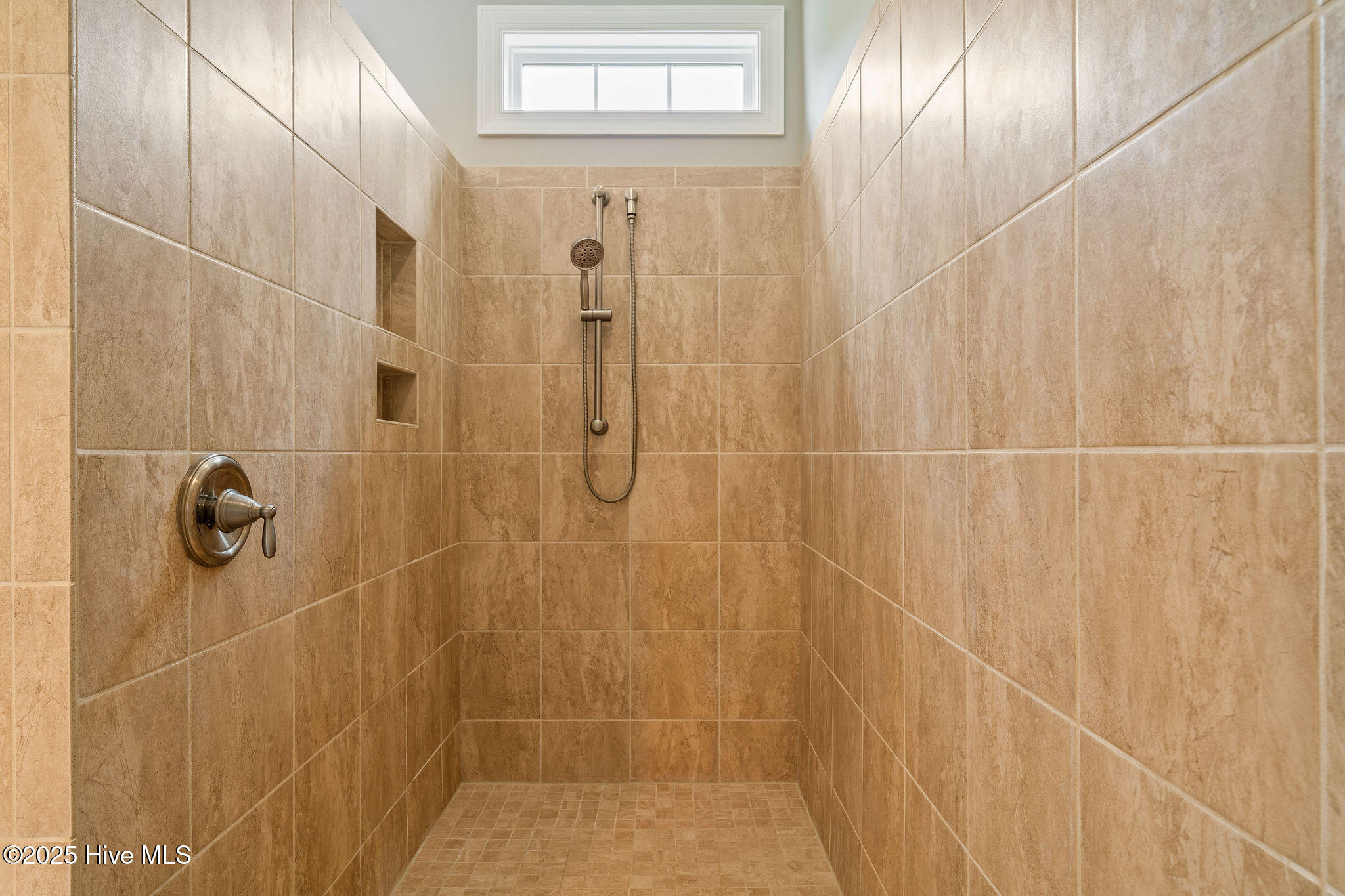 2584 Parkridge Drive Property Photo 40