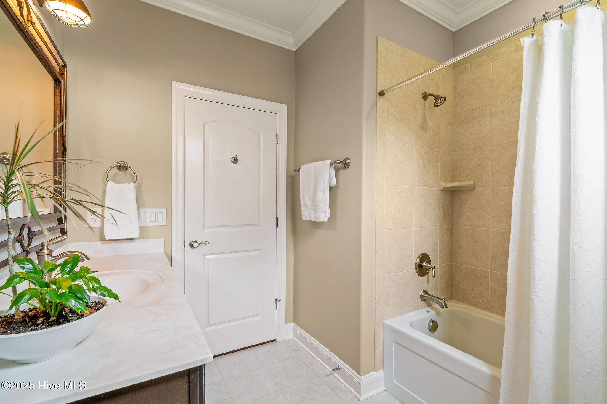 2584 Parkridge Drive Property Photo 49
