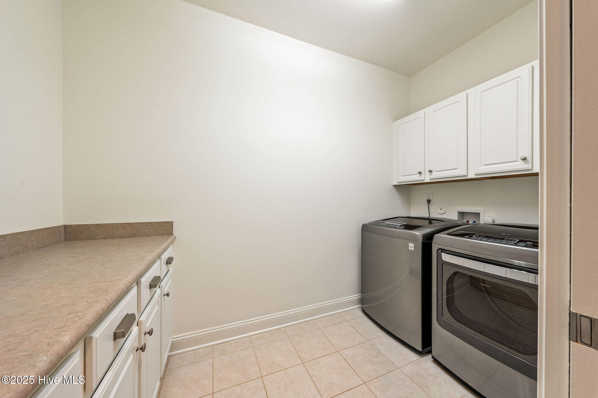 2584 Parkridge Drive Property Photo 53