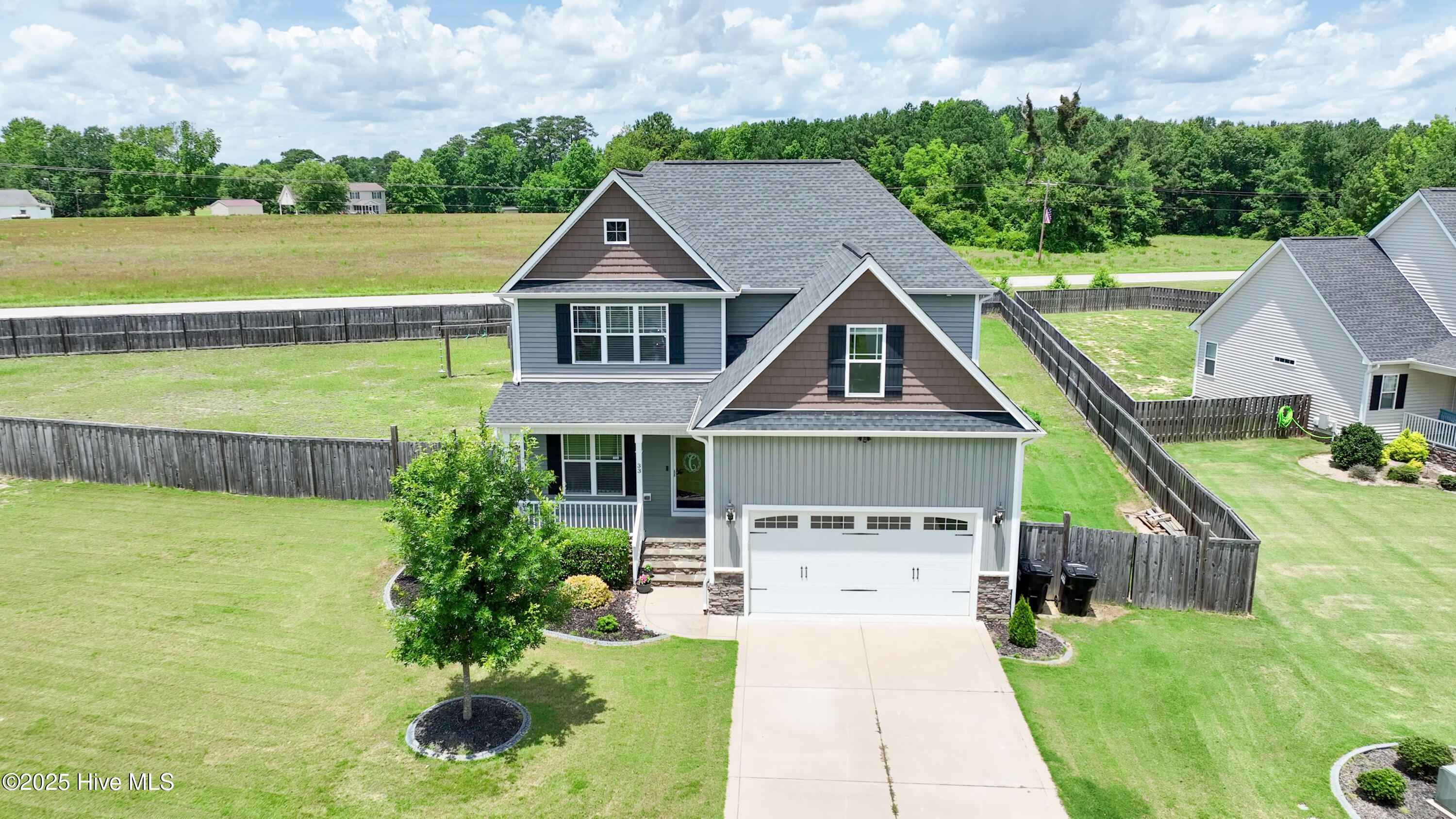 33 Northlodge Court
