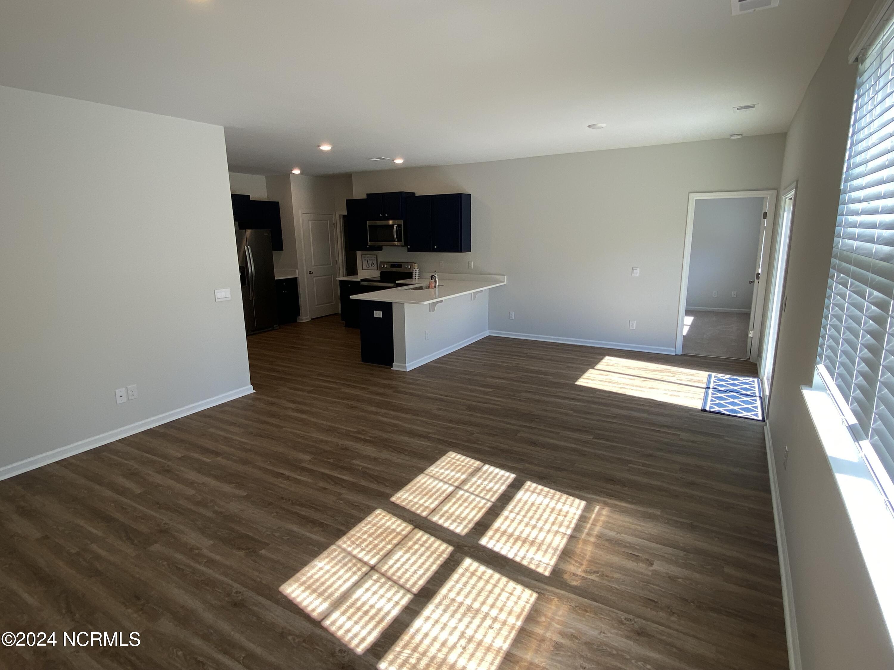 2067 Bella Point Drive Property Photo 3