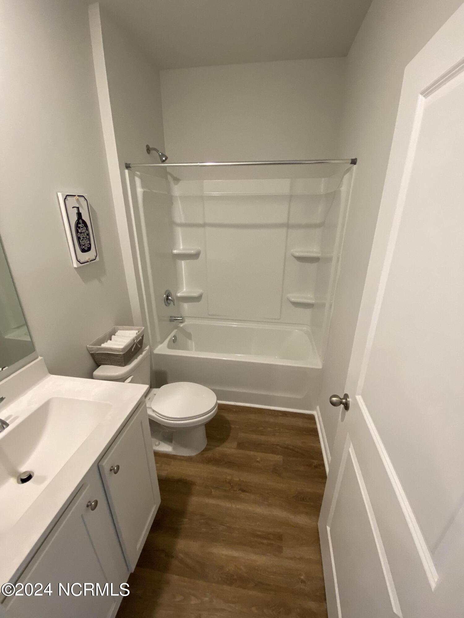 2067 Bella Point Drive Property Photo 14