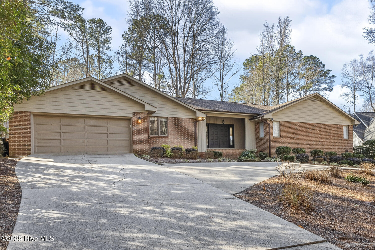 6065 Merion Circle Property Photo 1