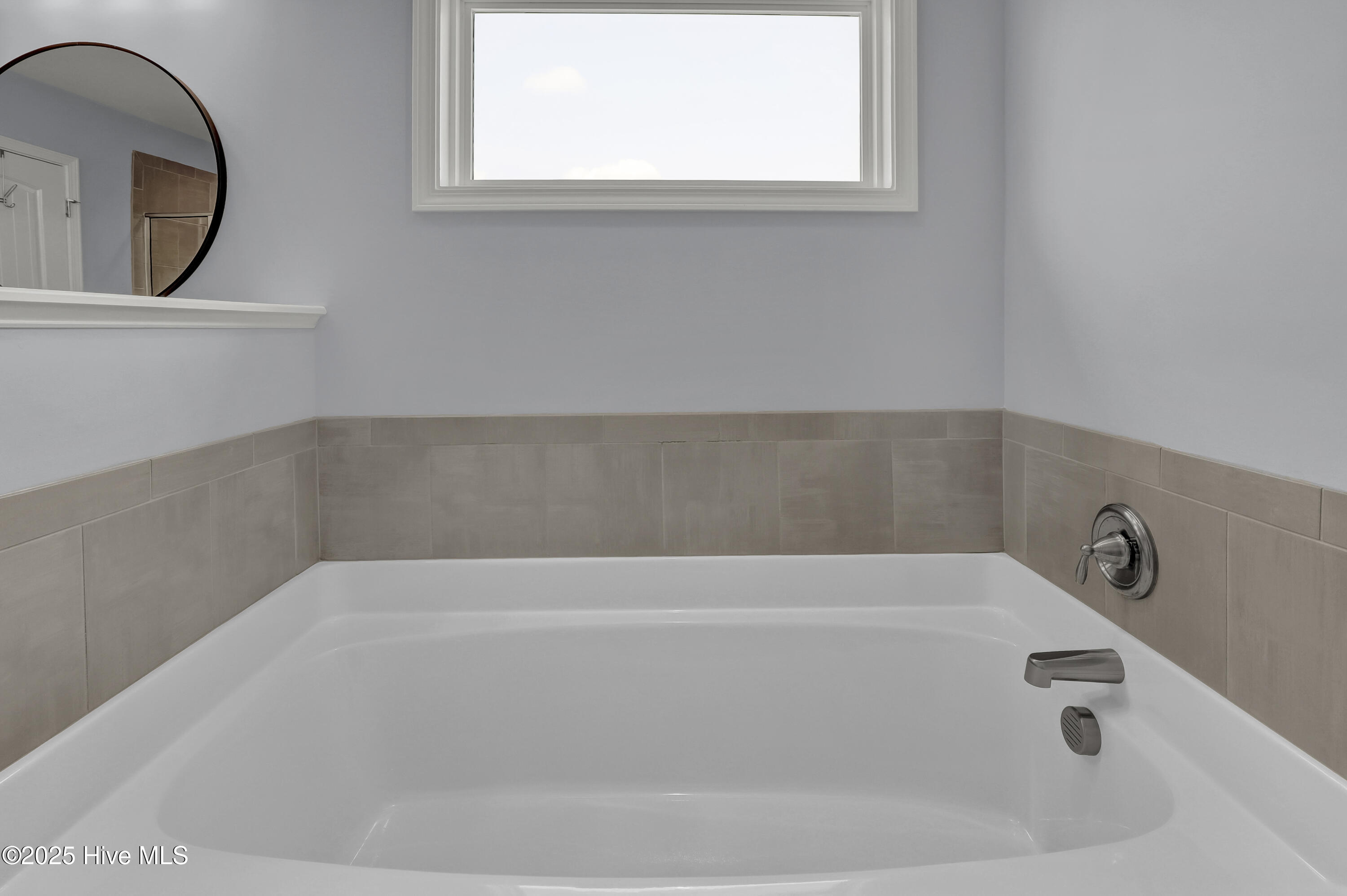 557 Saratoga Road Property Photo 27