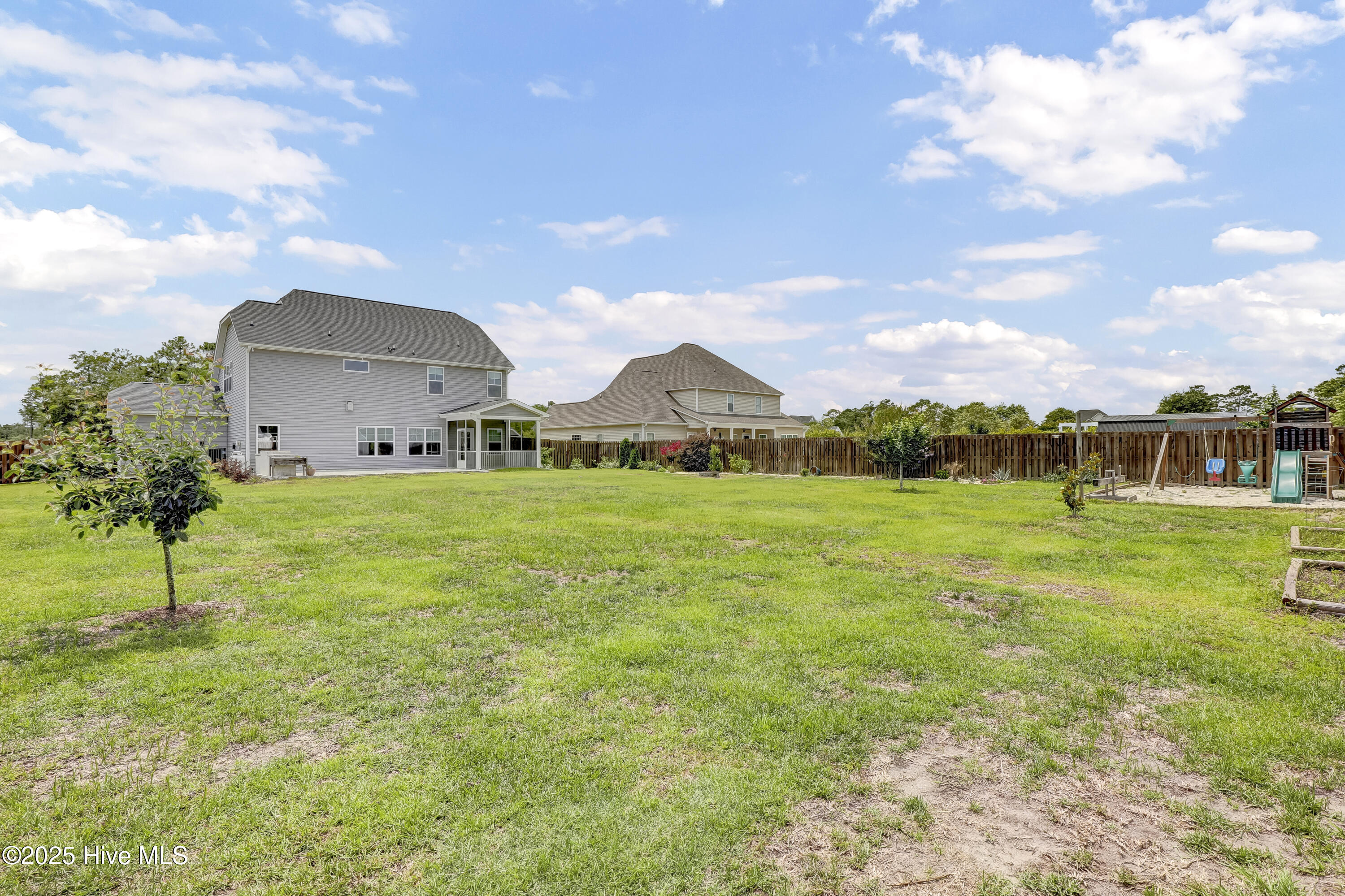 557 Saratoga Road Property Photo 47