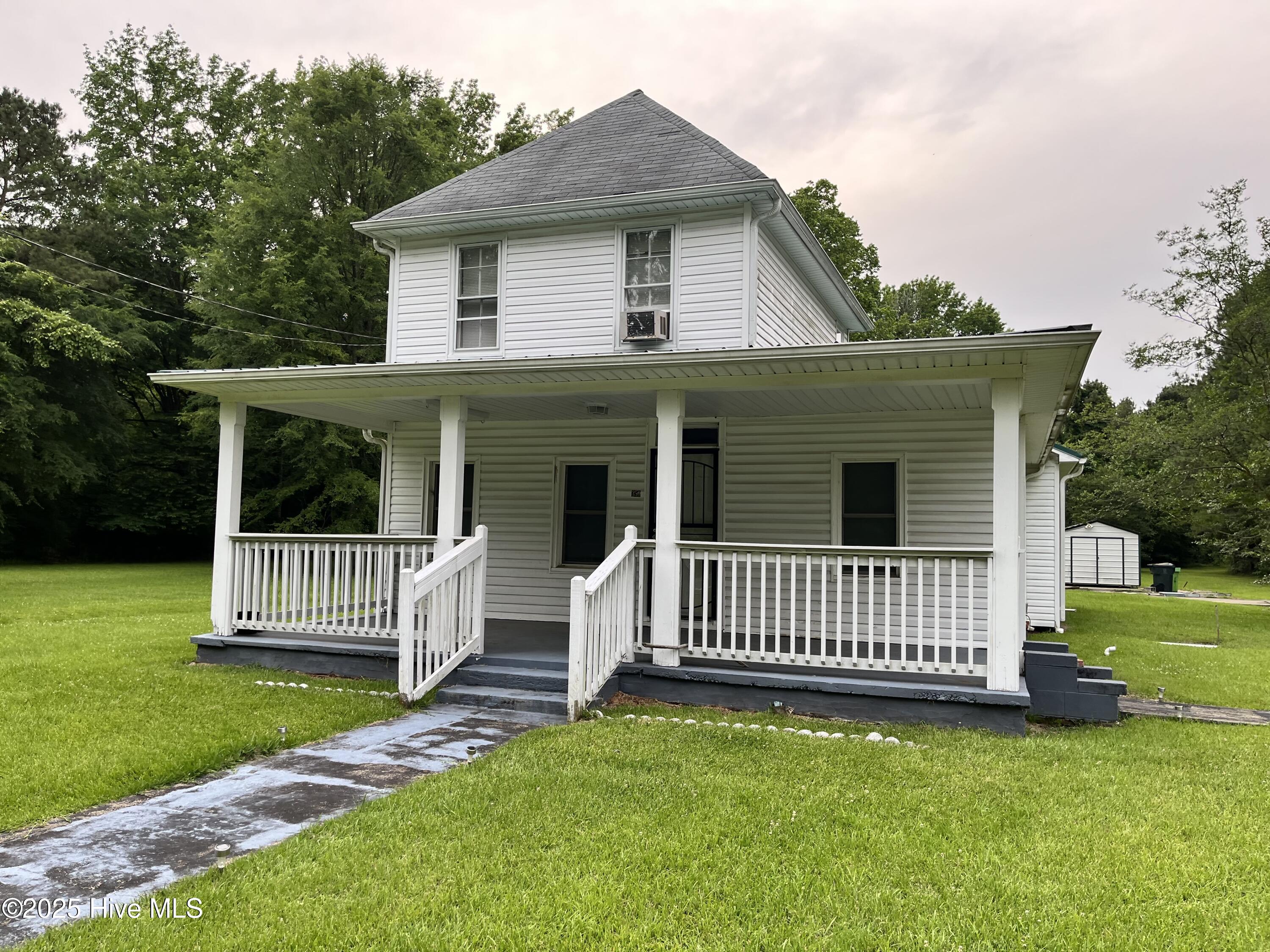 350 Highway 481 Property Photo 1