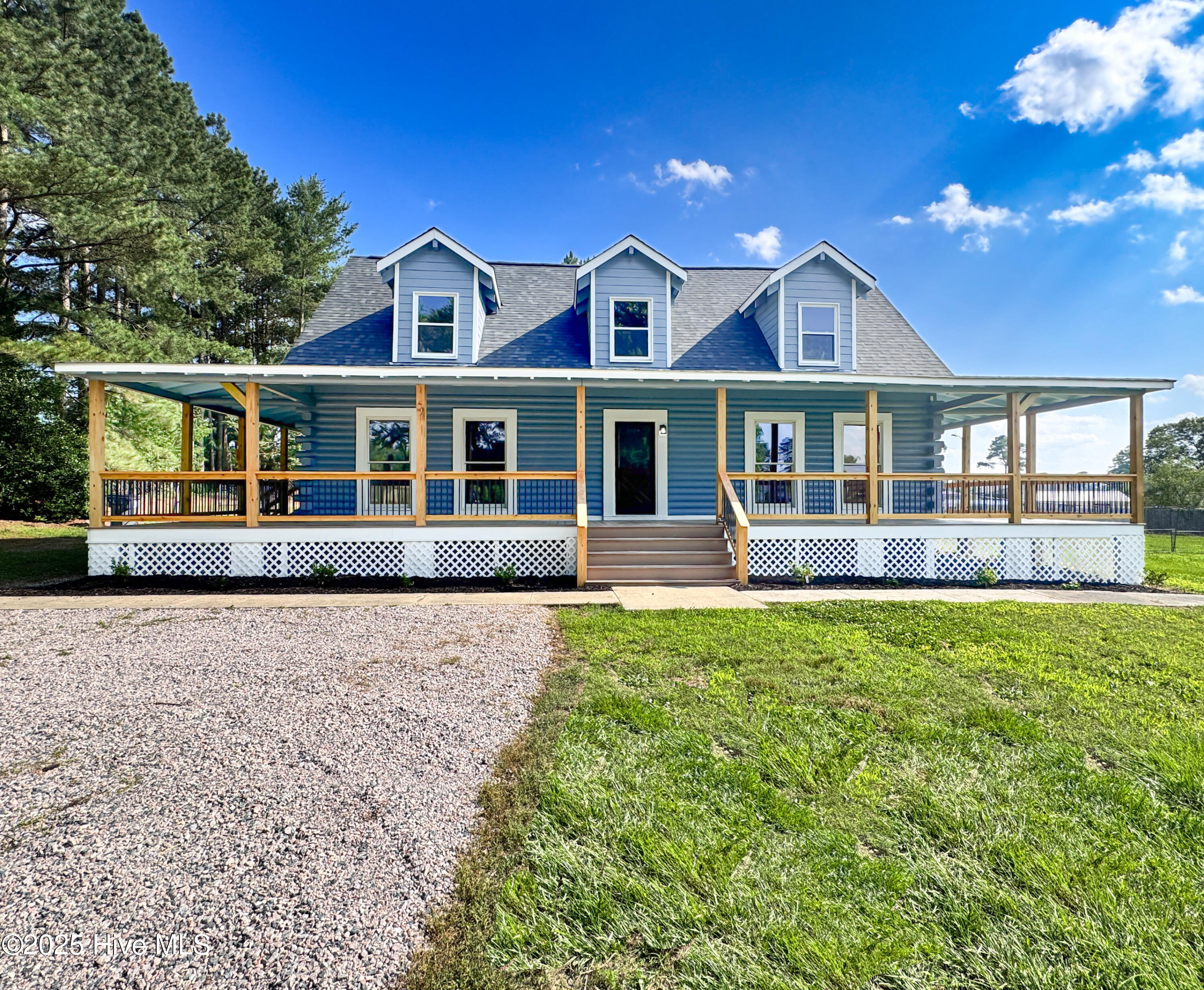 1283 Ennis Road Property Photo 1