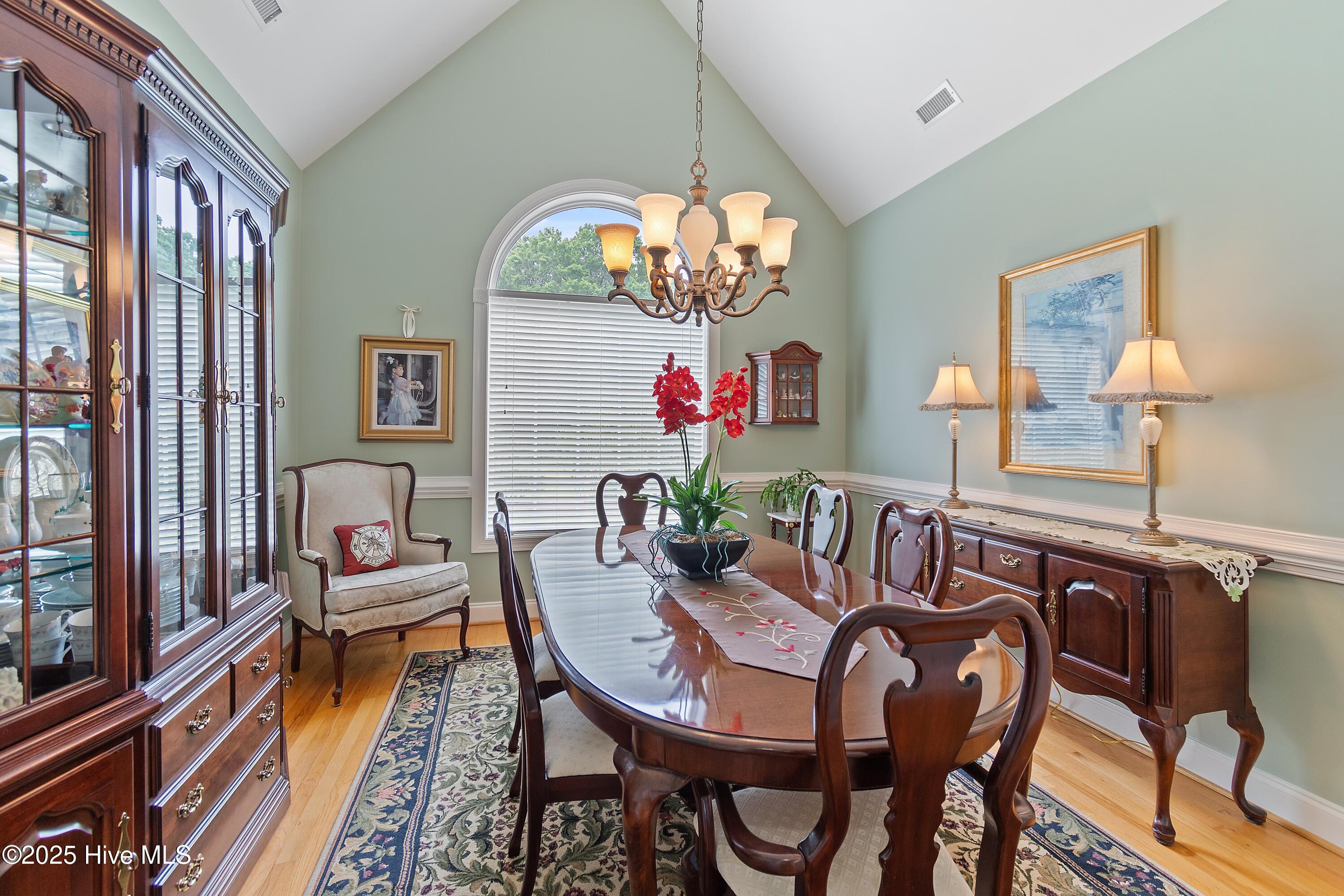 3254 Beaver Creek Drive Property Photo 13