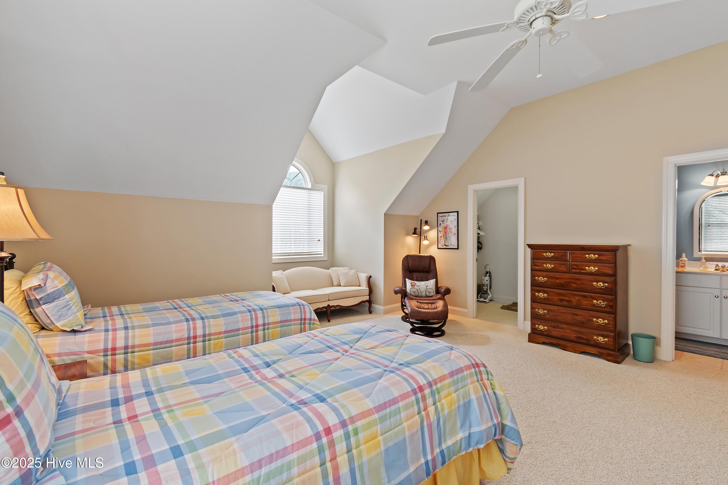3254 Beaver Creek Drive Property Photo 42
