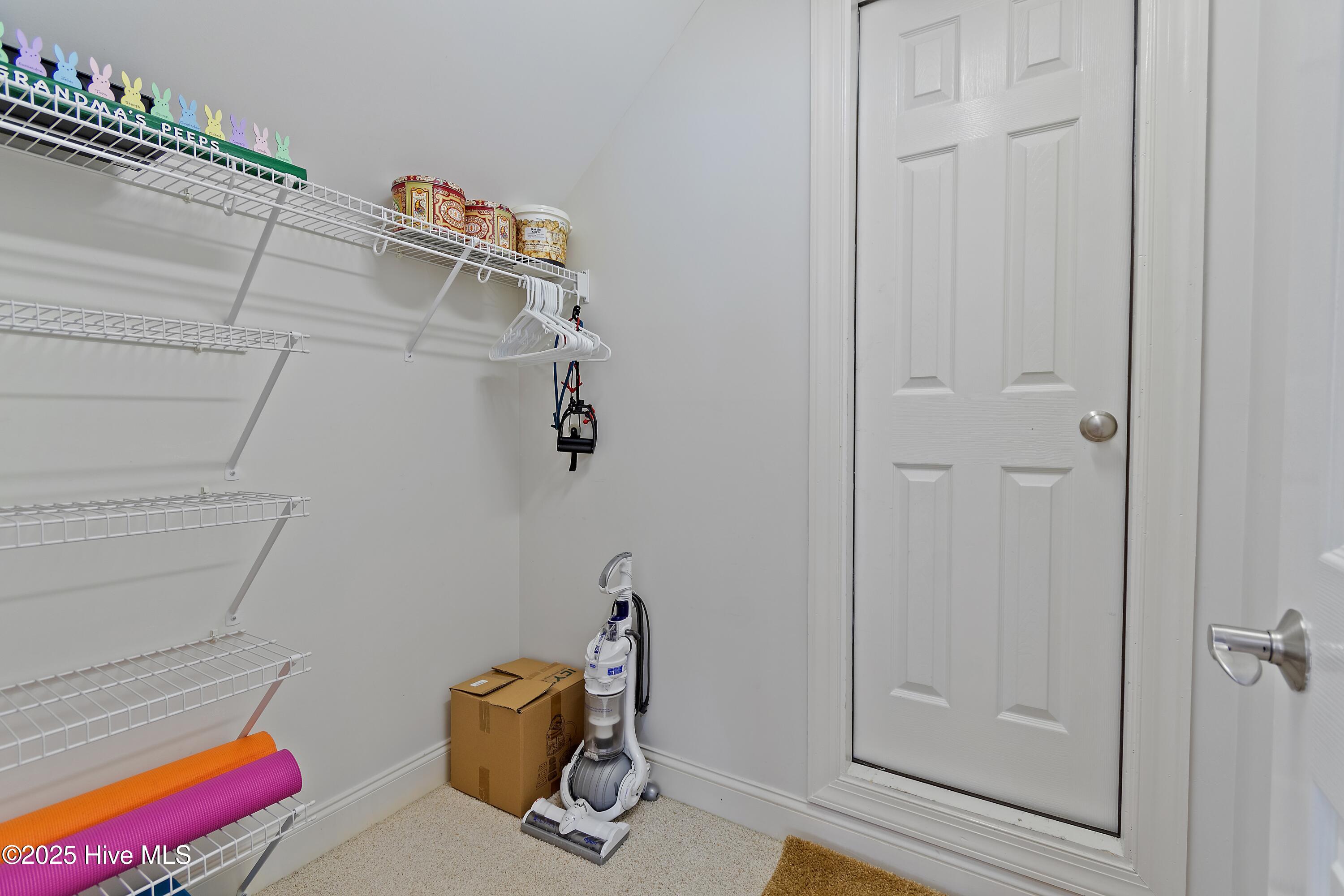 3254 Beaver Creek Drive Property Photo 43
