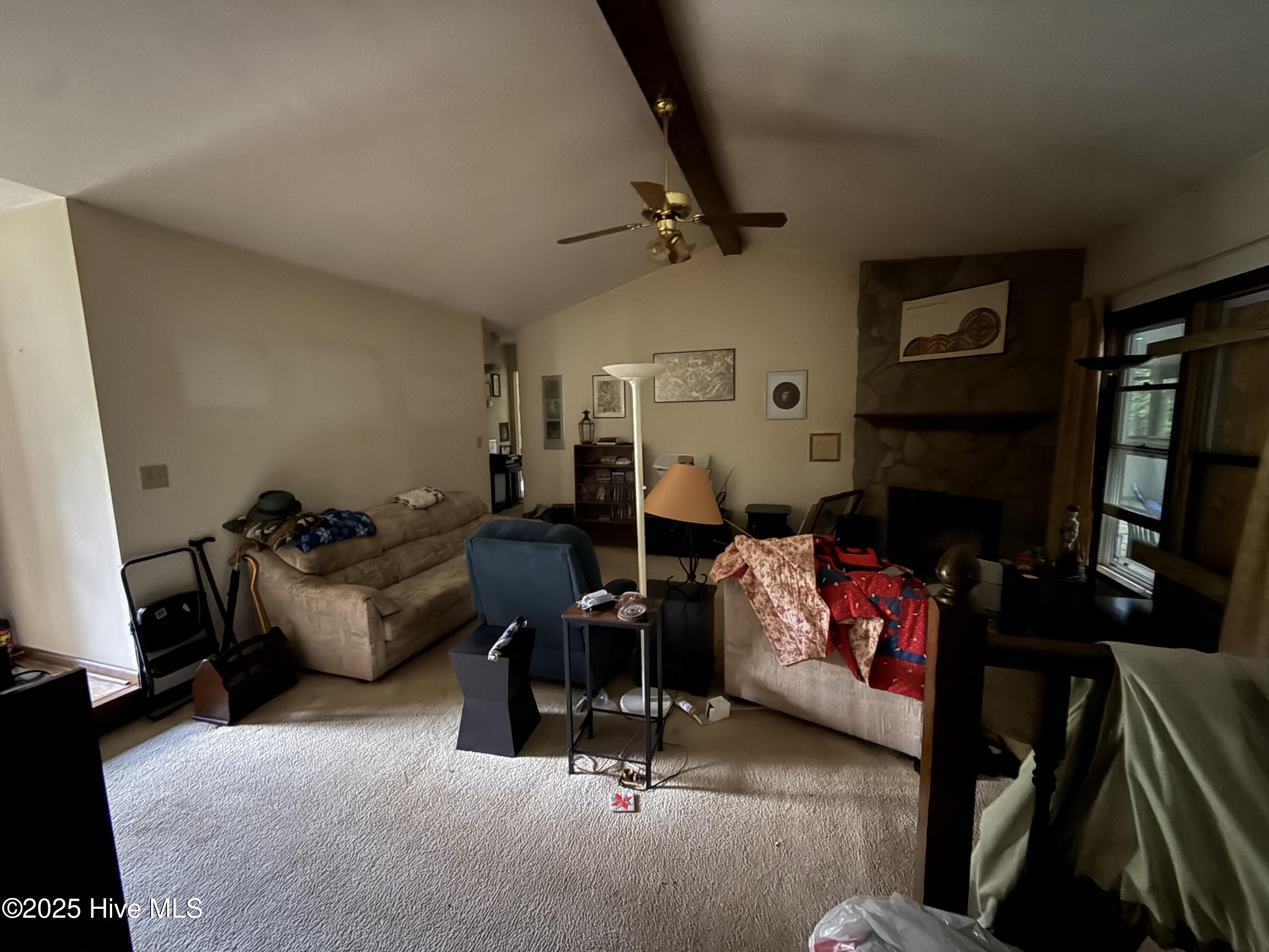 535 Hillcrest Drive Property Photo 12