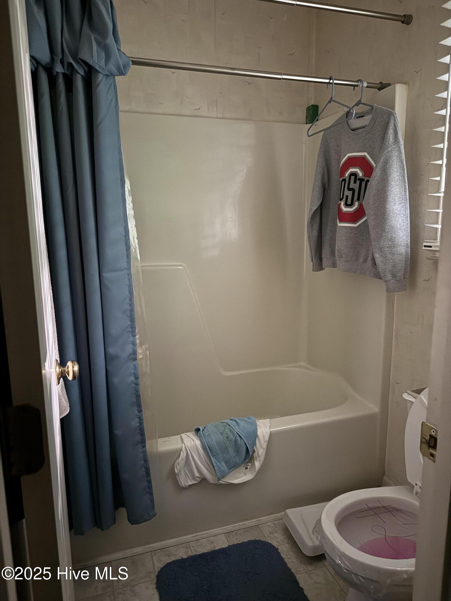 535 Hillcrest Drive Property Photo 15