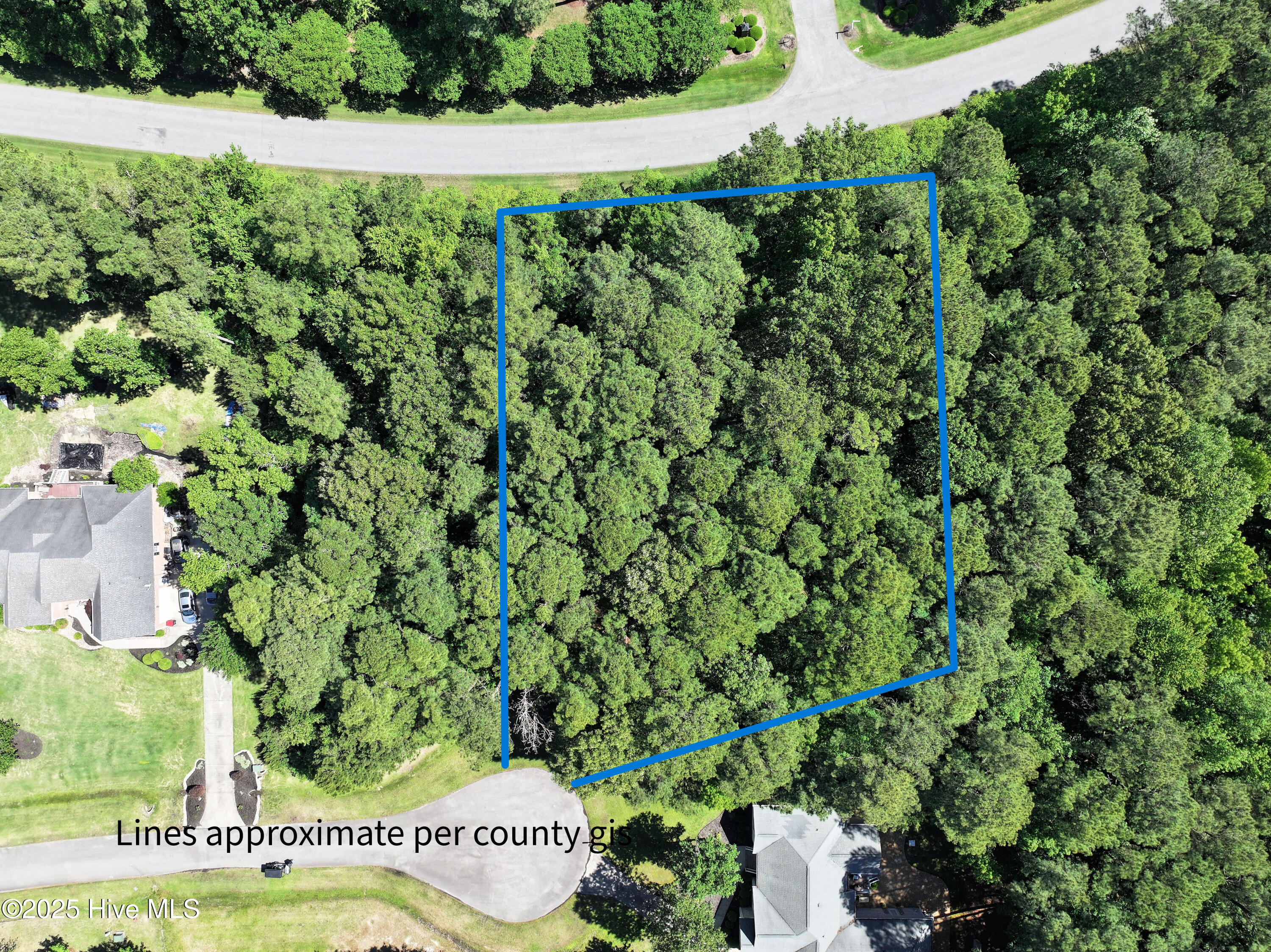 31-V Bennetts Creek Drive Property Photo 1