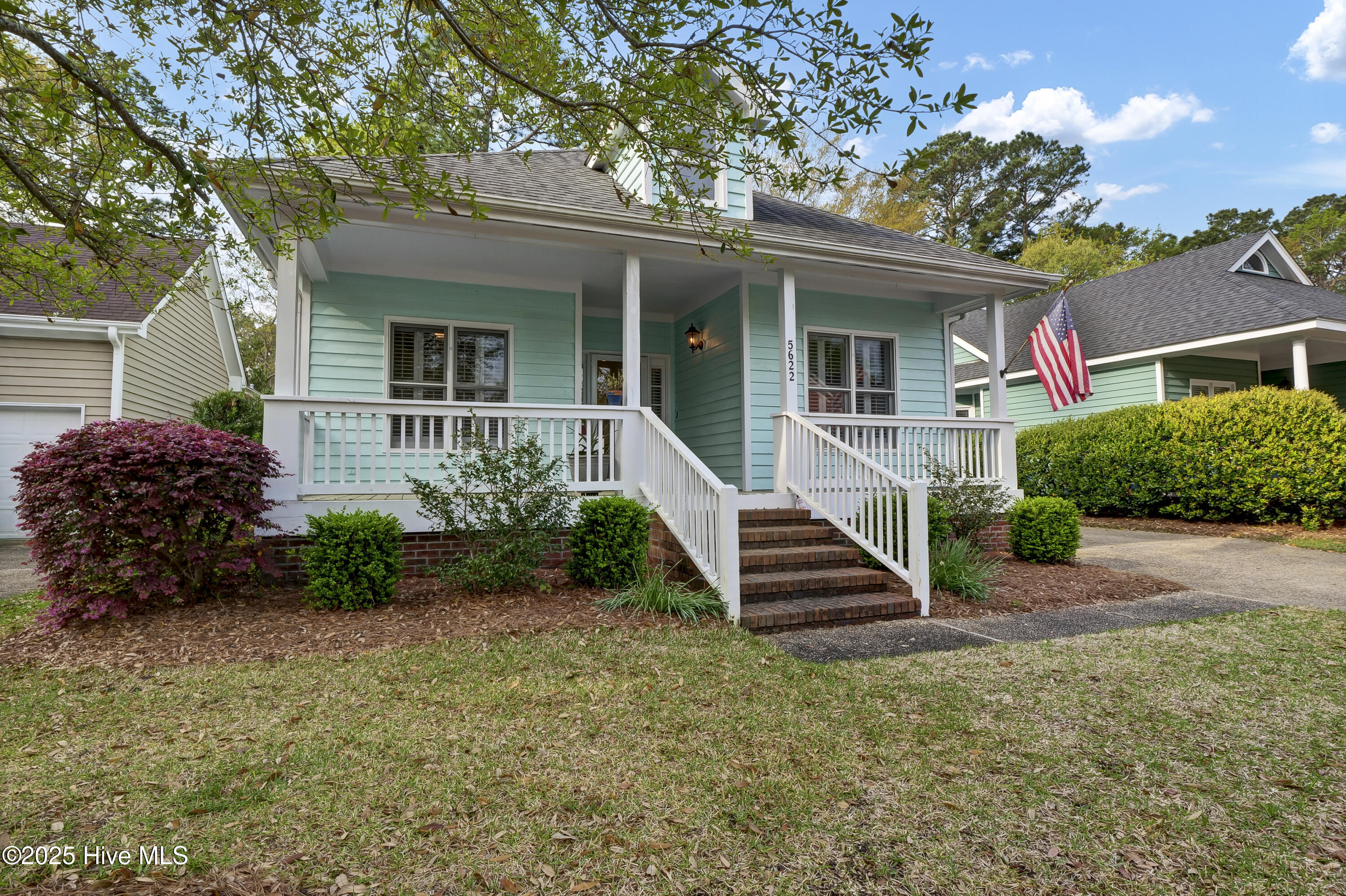 5622 Shell Road Village Drive Property Photo 1