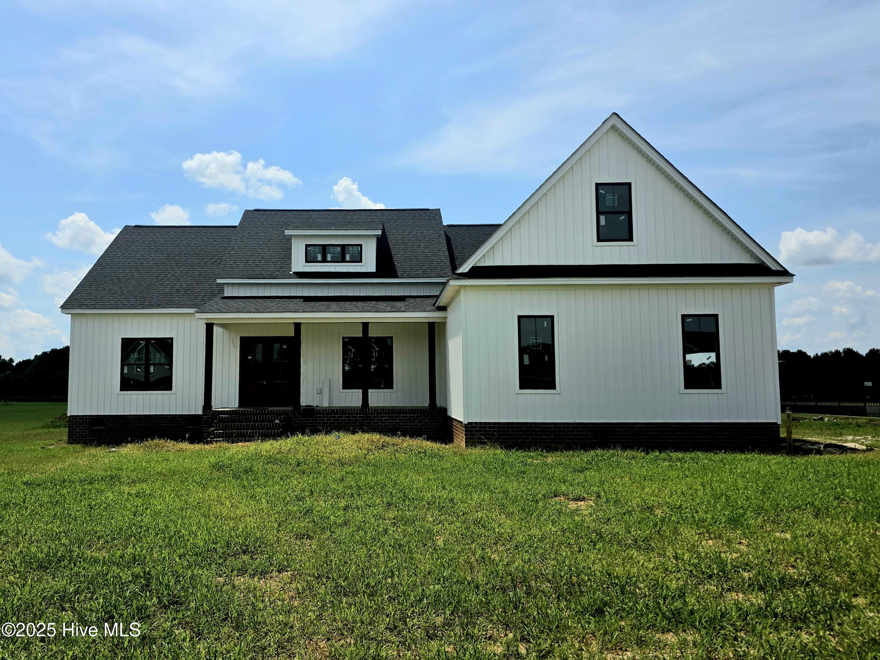 2237 Heartland Road Property Photo 1