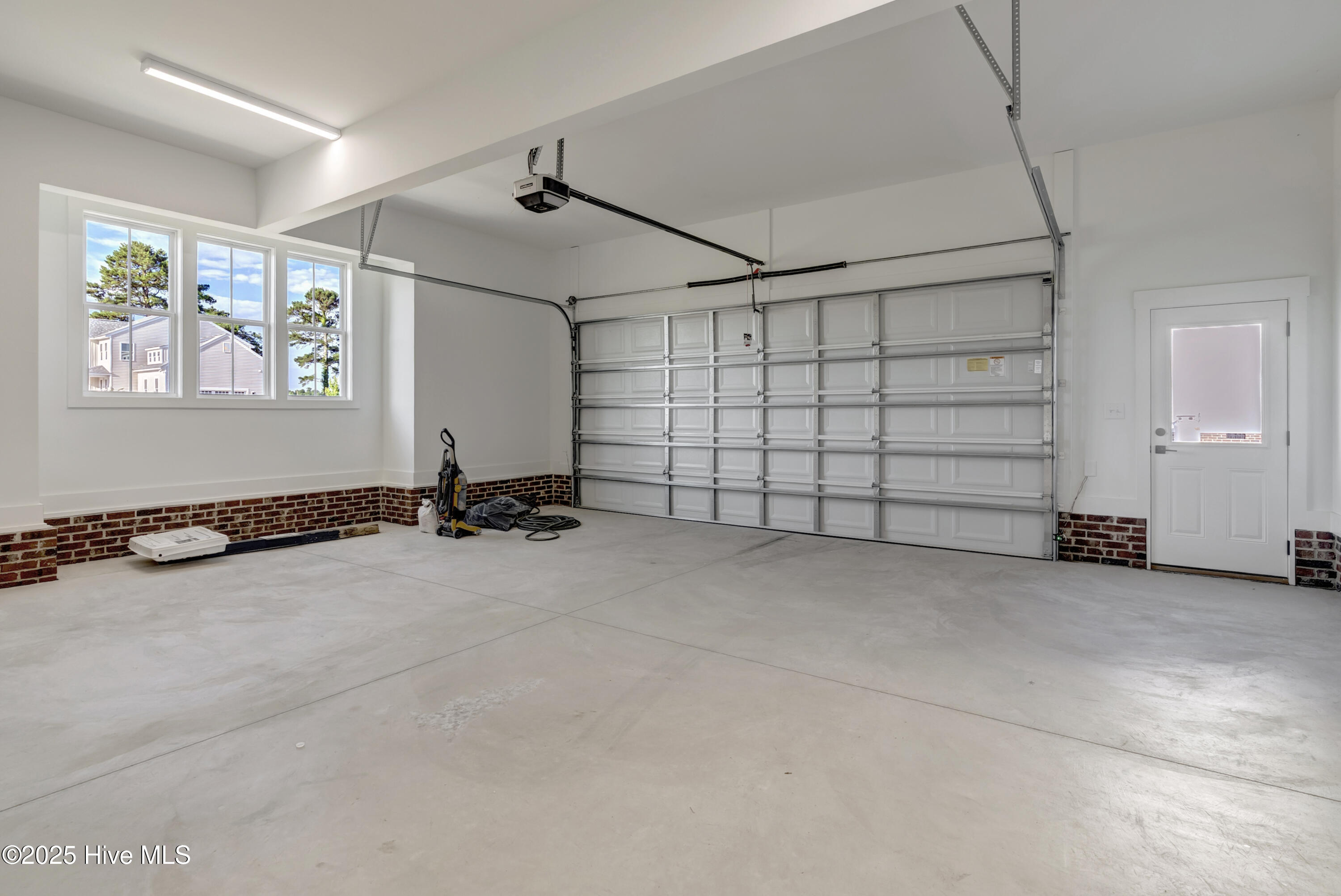 6132 Cultivator Drive Property Photo 35