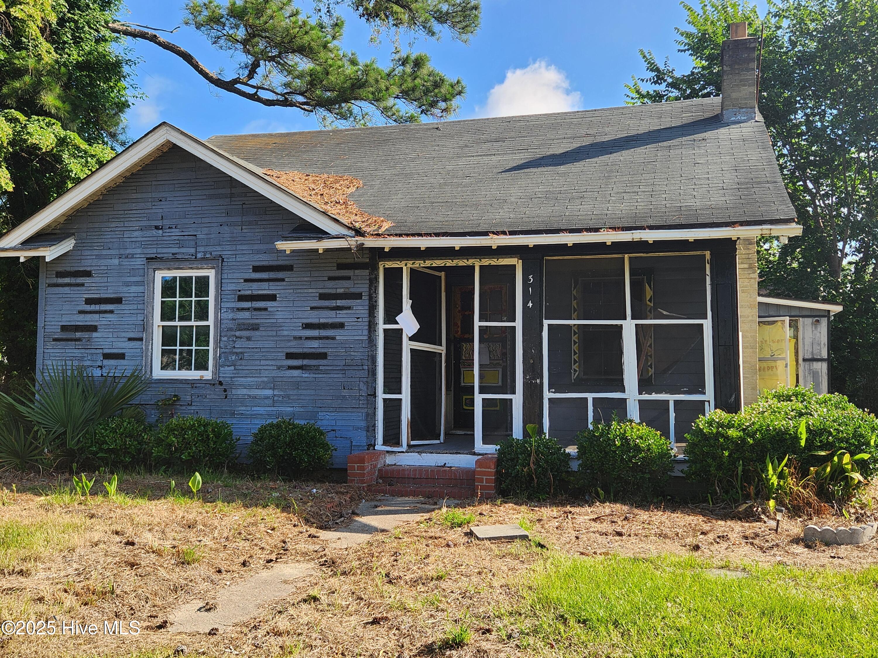 314 Burke Street Property Photo 1