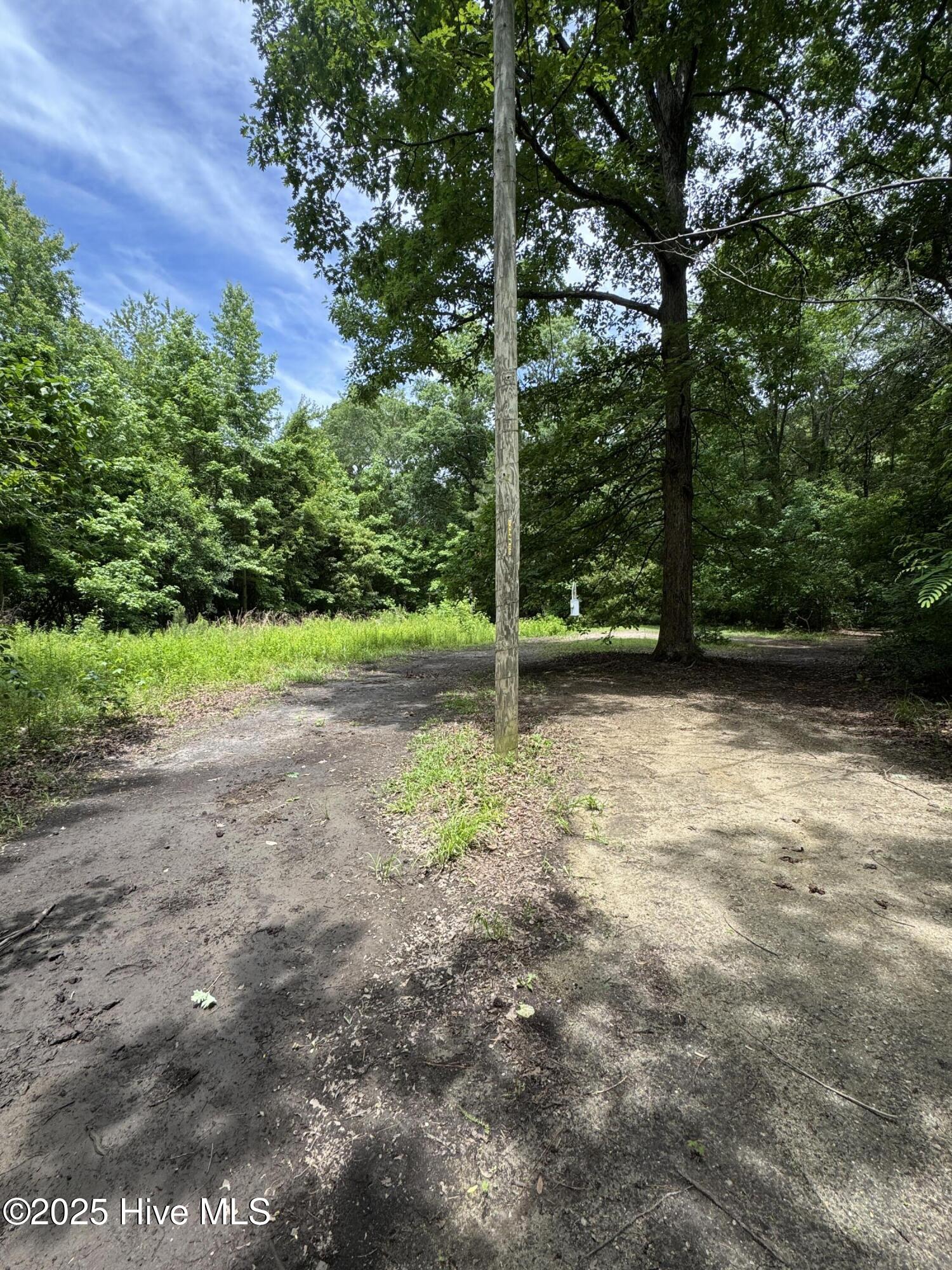 2526 Moulton Drive