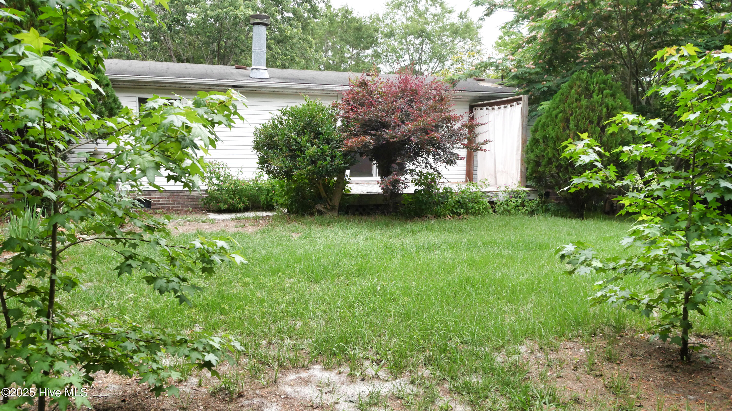 5167 Hummingbird Drive Property Photo 7