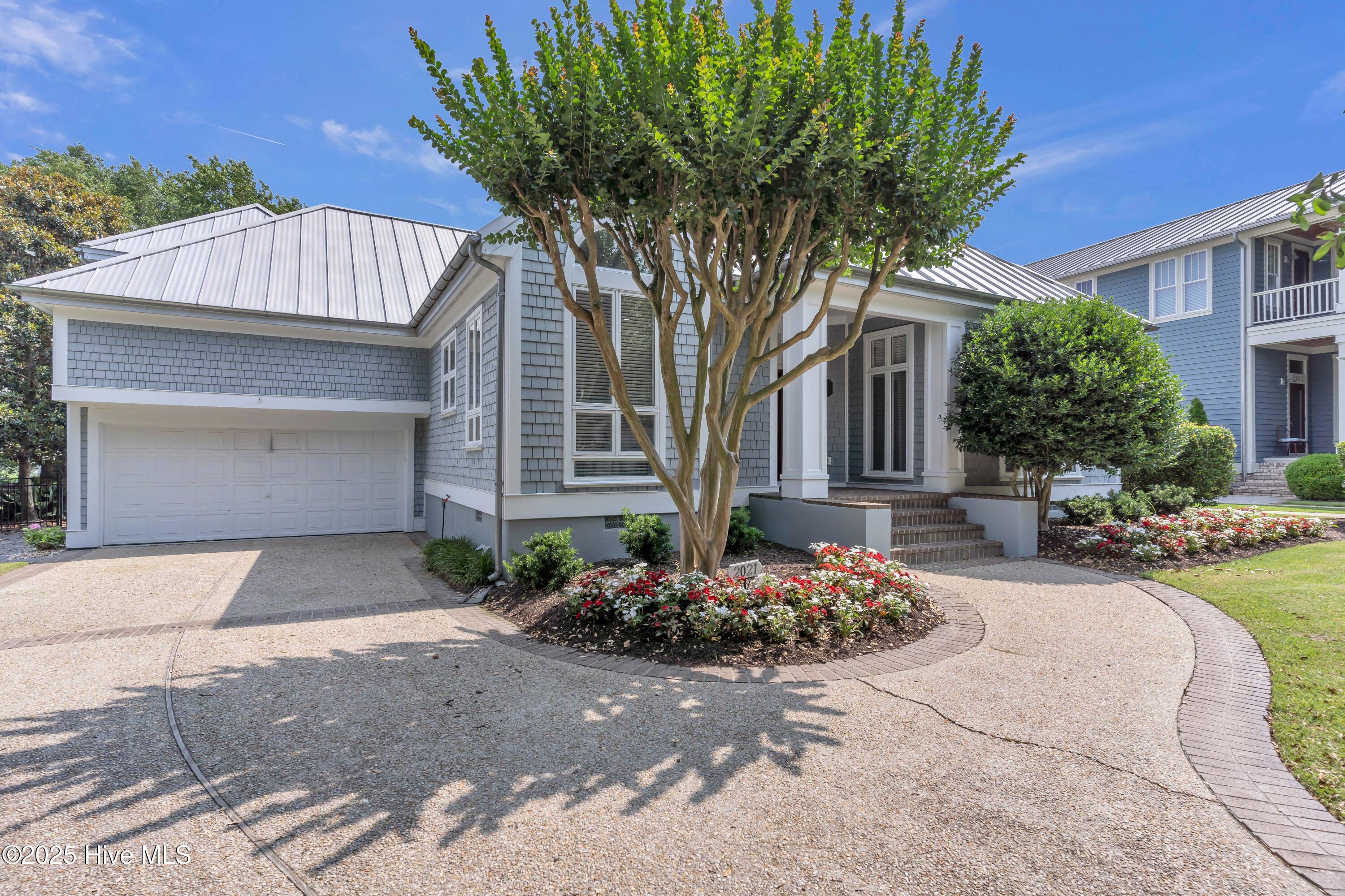 2021 Seawind Lane Property Photo 3
