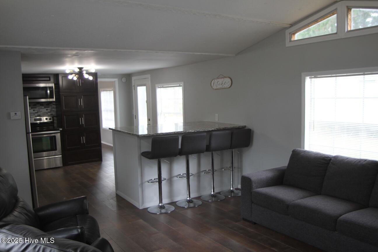 174 Lennondale Boulevard Property Photo 3