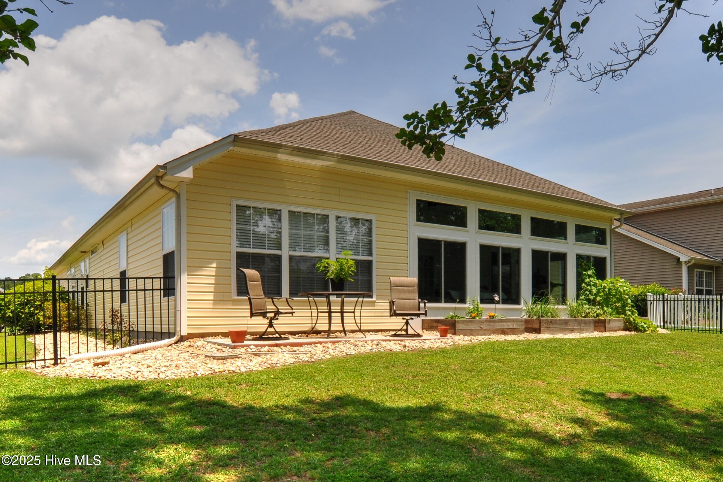 867 Corn Planters Circle Property Photo 10