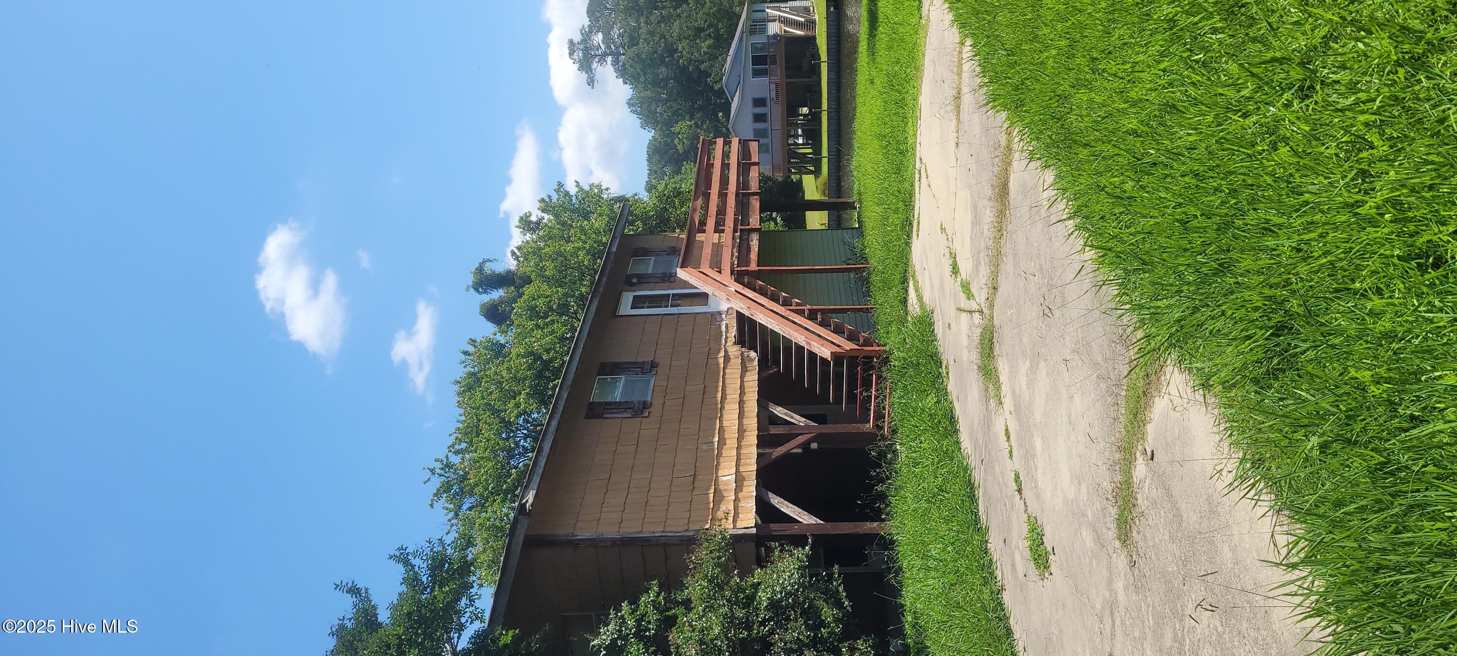 172 Sunset Circle Property Photo 1